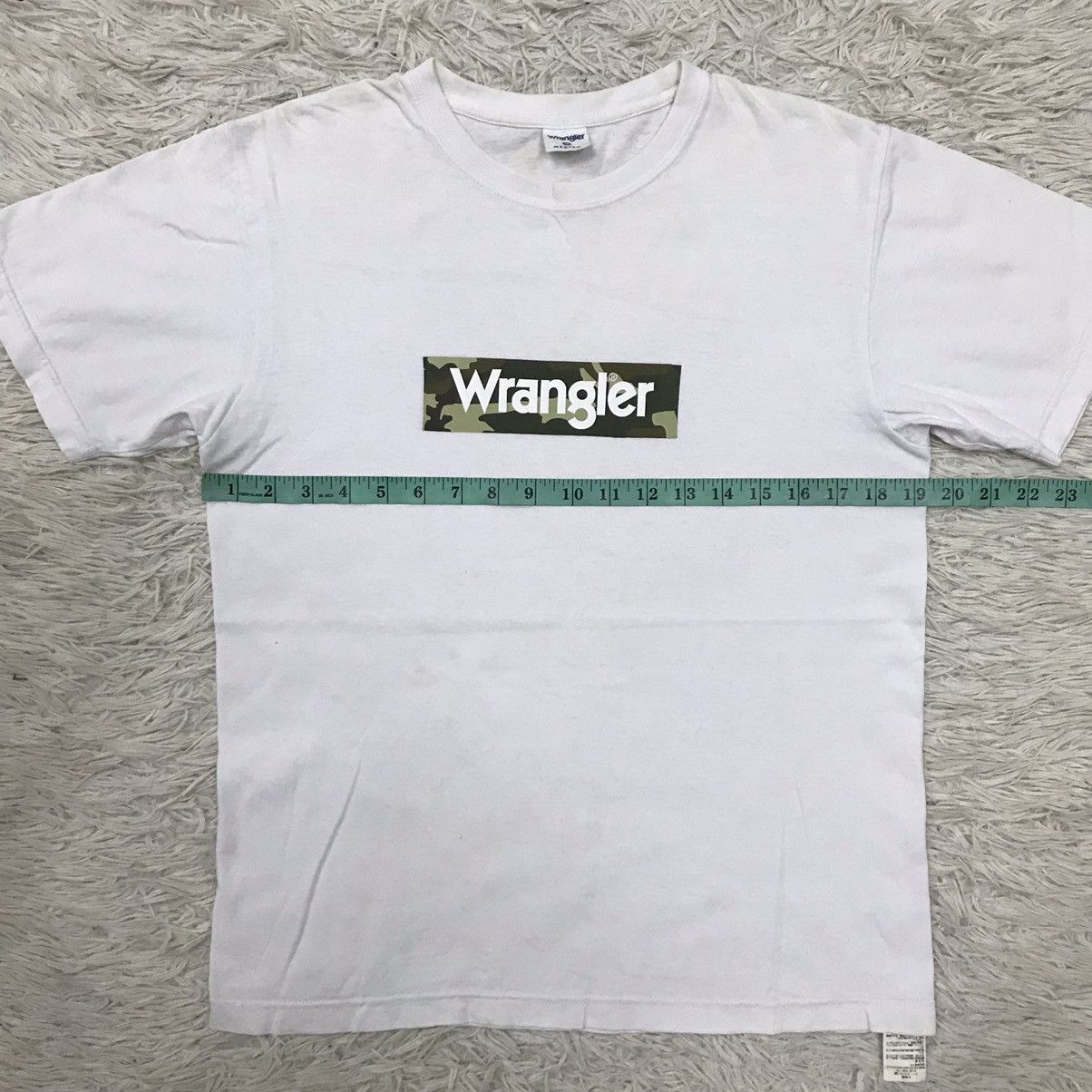 Japanese Brand WRANGLER BOX LOGO CAMO TSHIRT Size US S / EU 44-46 / 1 - 13 Thumbnail