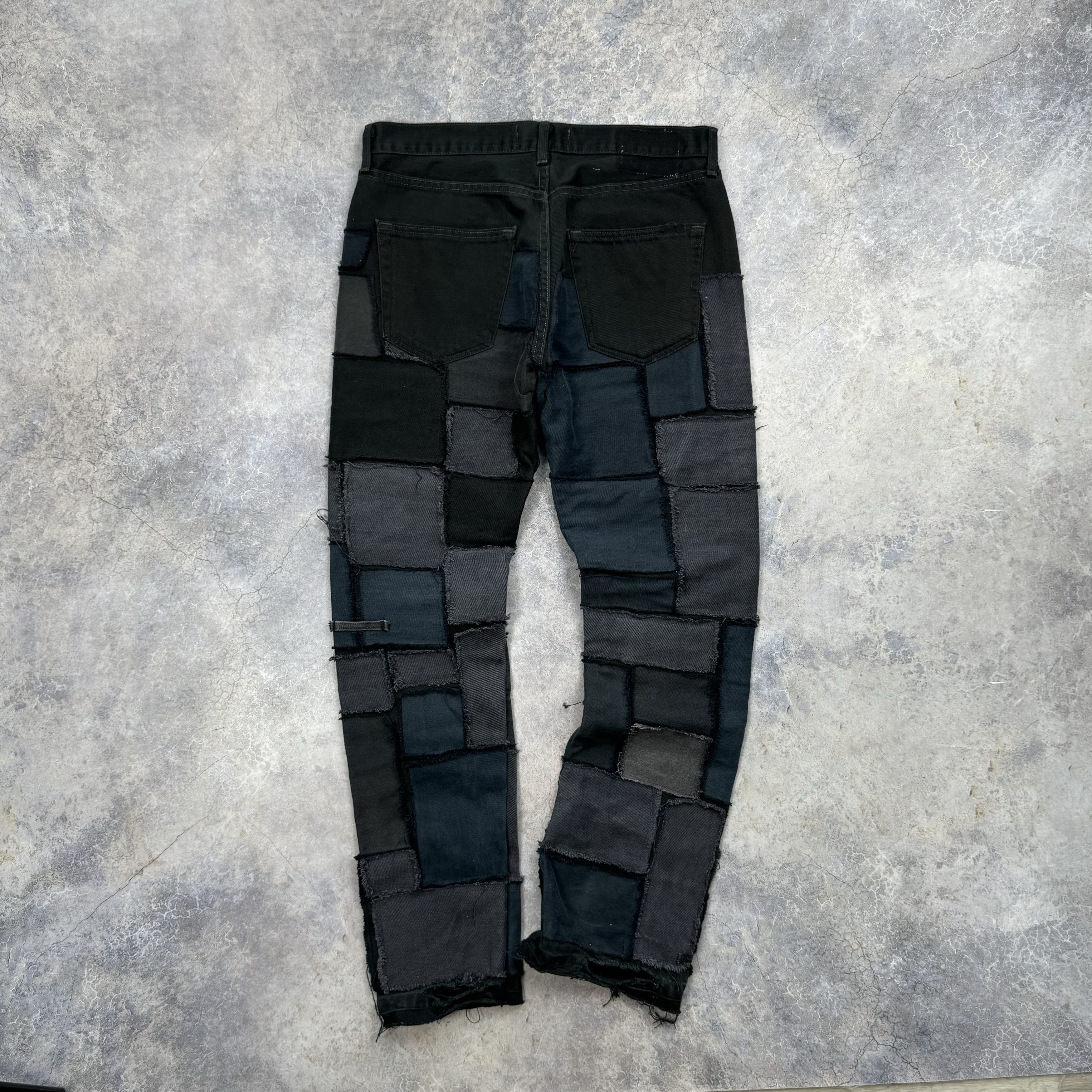 Levi's VINTAGE LEVIS PATCHWORK DISTRESSED BLACK JEANS - SIZE 32x32 Size US 32 / EU 48 - 2 Thumbnail