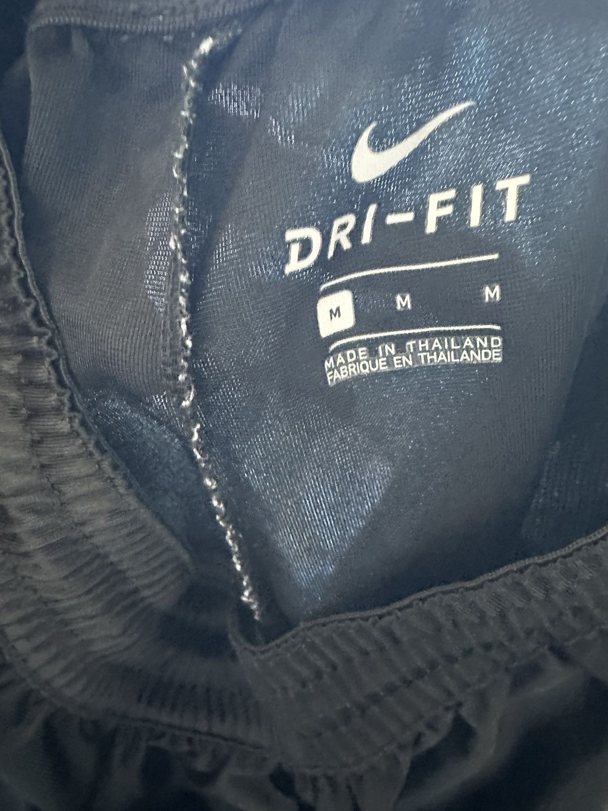 Nike × Vintage Black Nike Basketball Shorts Size US 30 / EU 46 - 2 Thumbnail