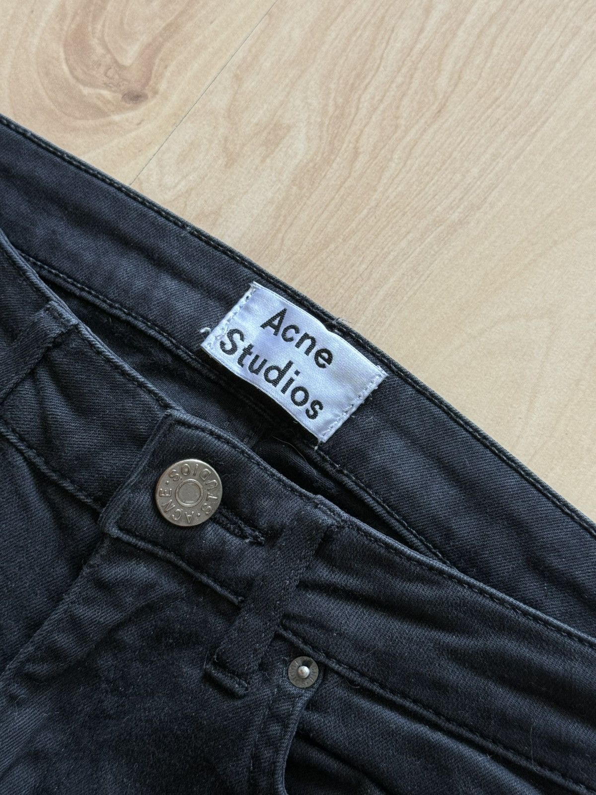 Acne Studios Acne Studios Skin 5 Black jeans 27/32 Size 27" / US 4 / IT 40 - 4 Thumbnail
