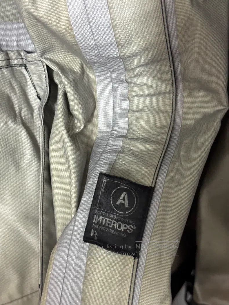 Acronym Acronym Black coat Size US XL / EU 56 / 4 - 7 Thumbnail