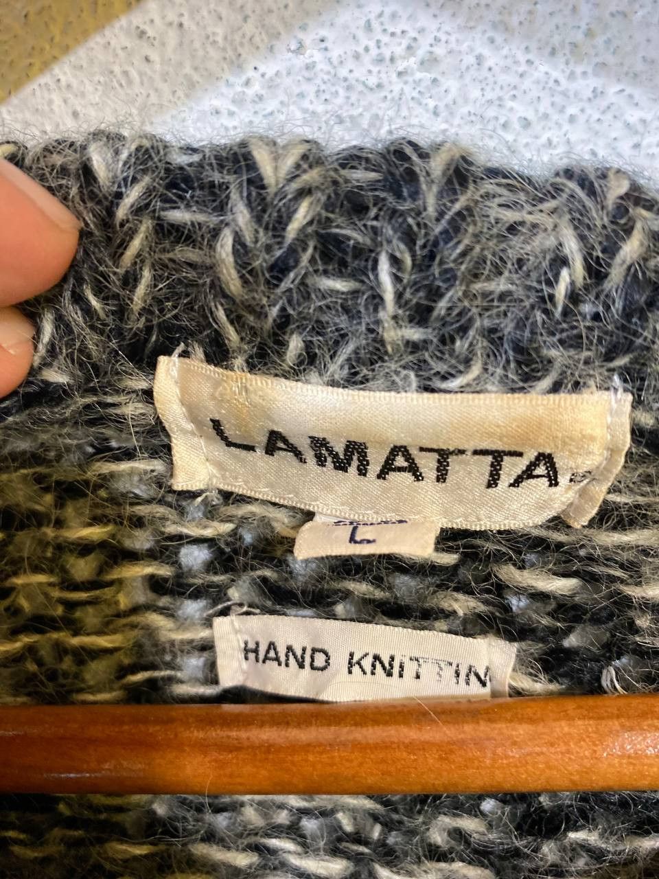 Japanese Brand vintage japanese brand hand knitting knitwear nice design Size US L / EU 52-54 / 3 - 4 Thumbnail