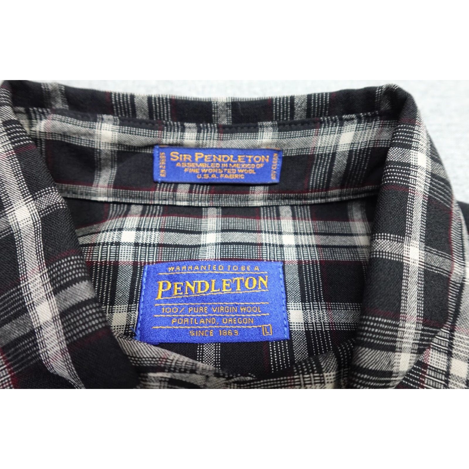 Pendleton VINTAGE Pendleton Wool Shirt Men L Black Plaid 90s Button-Down Collared Long Sleeve Wool Shirt Size US L / EU 52-54 / 3 - 2 Thumbnail
