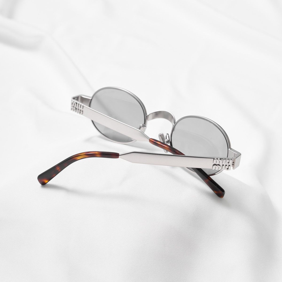 Miu Miu MIU MIU 0MU B51S 21M50Q SUNGLASSES Size ONE SIZE - 7 Thumbnail