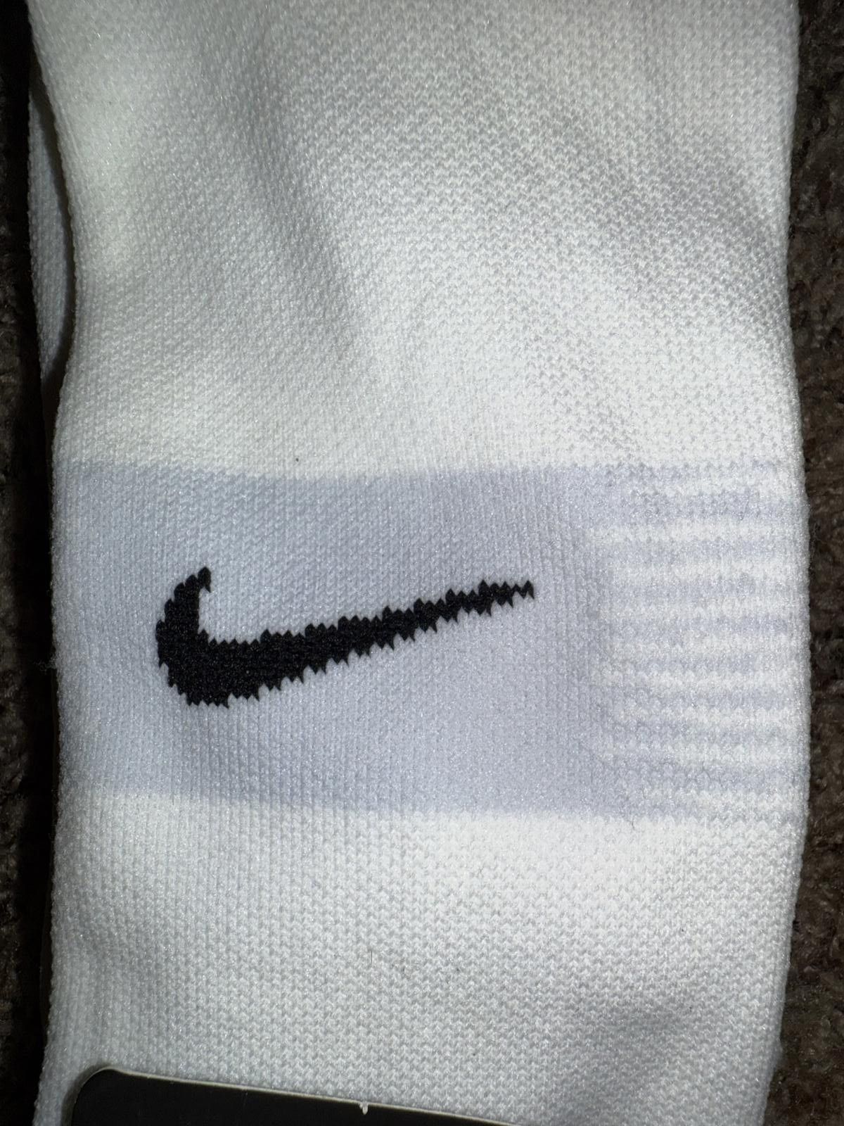 Nike Nike Men’s MatchFit Knee-High Soccer Socks Size ONE SIZE - 4 Thumbnail