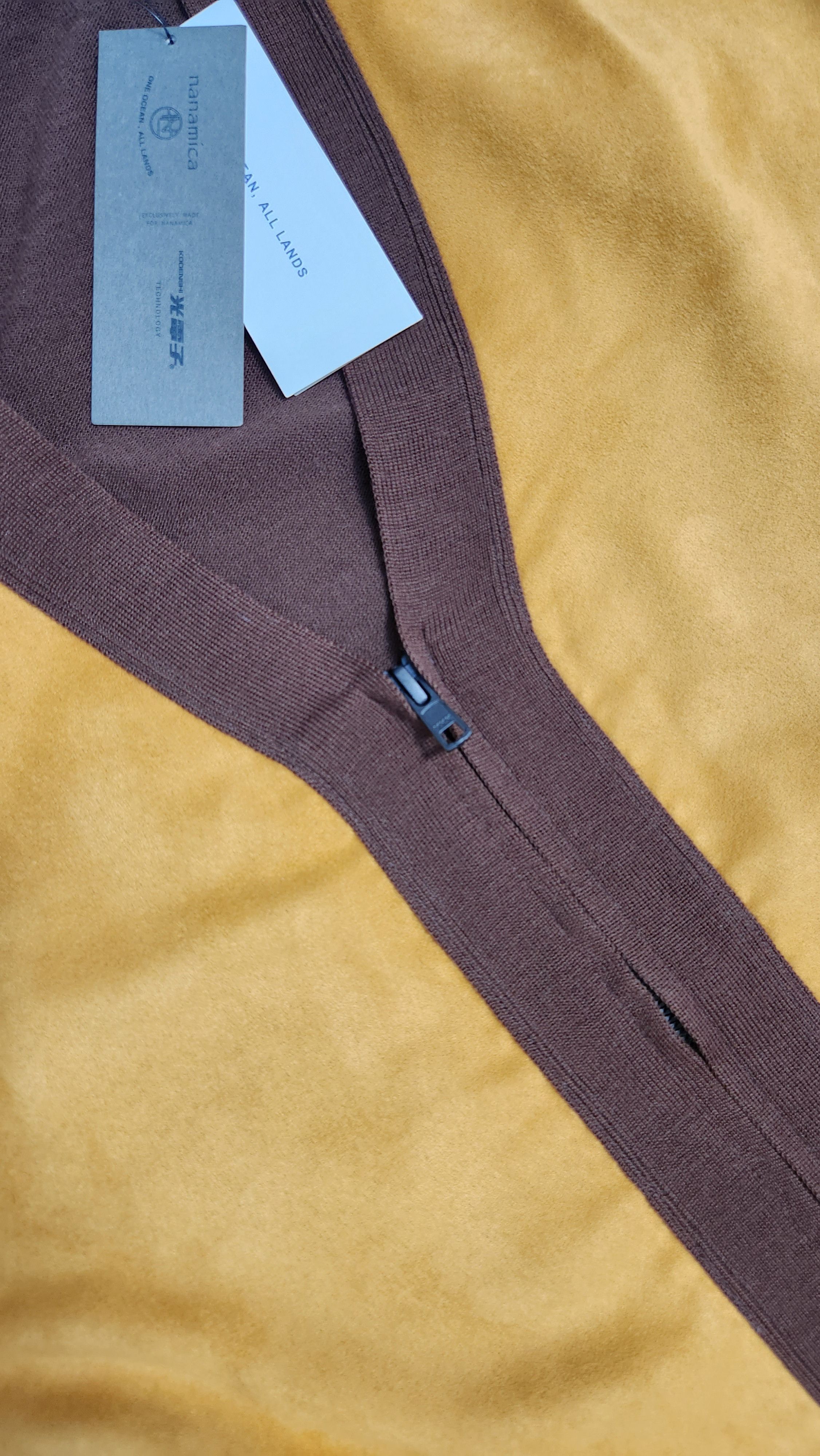 Nanamica KODENSHI Hybrid Zip Cardigan Brown & Gold Japan Size US M / EU 48-50 / 2 - 3 Thumbnail