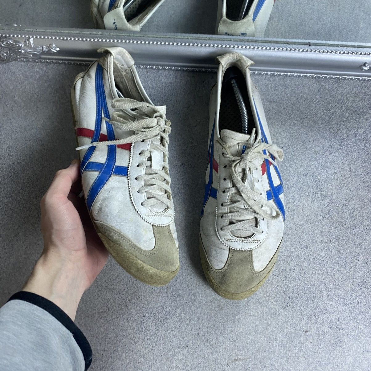 Asics Asics Tiger Onitsuka Sneakers Vintage Y2k Size US 11 / EU 44 - 1 Thumbnail