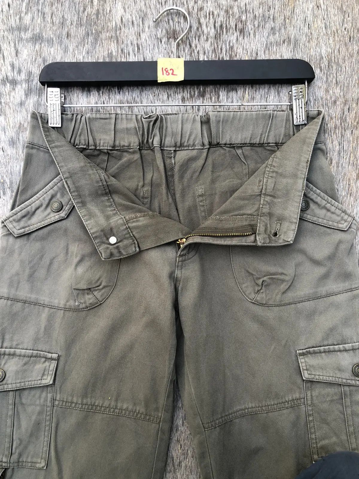 Beauty Beast × Japanese Brand Very Rare Cargo Multipocket Tactical Utility W28 x L36.5 Size US 28 / EU 44 - 8 Thumbnail