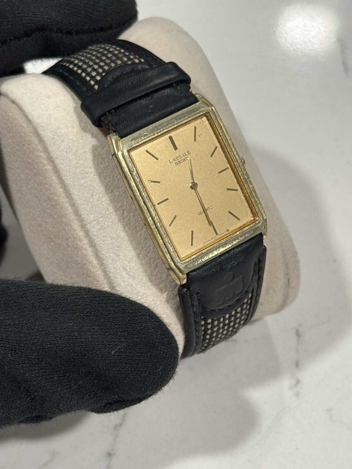 Seiko Vintage Seiko Lassale Gold Quartz Tank Watch Champagne Dial Size ONE SIZE - 3 Thumbnail