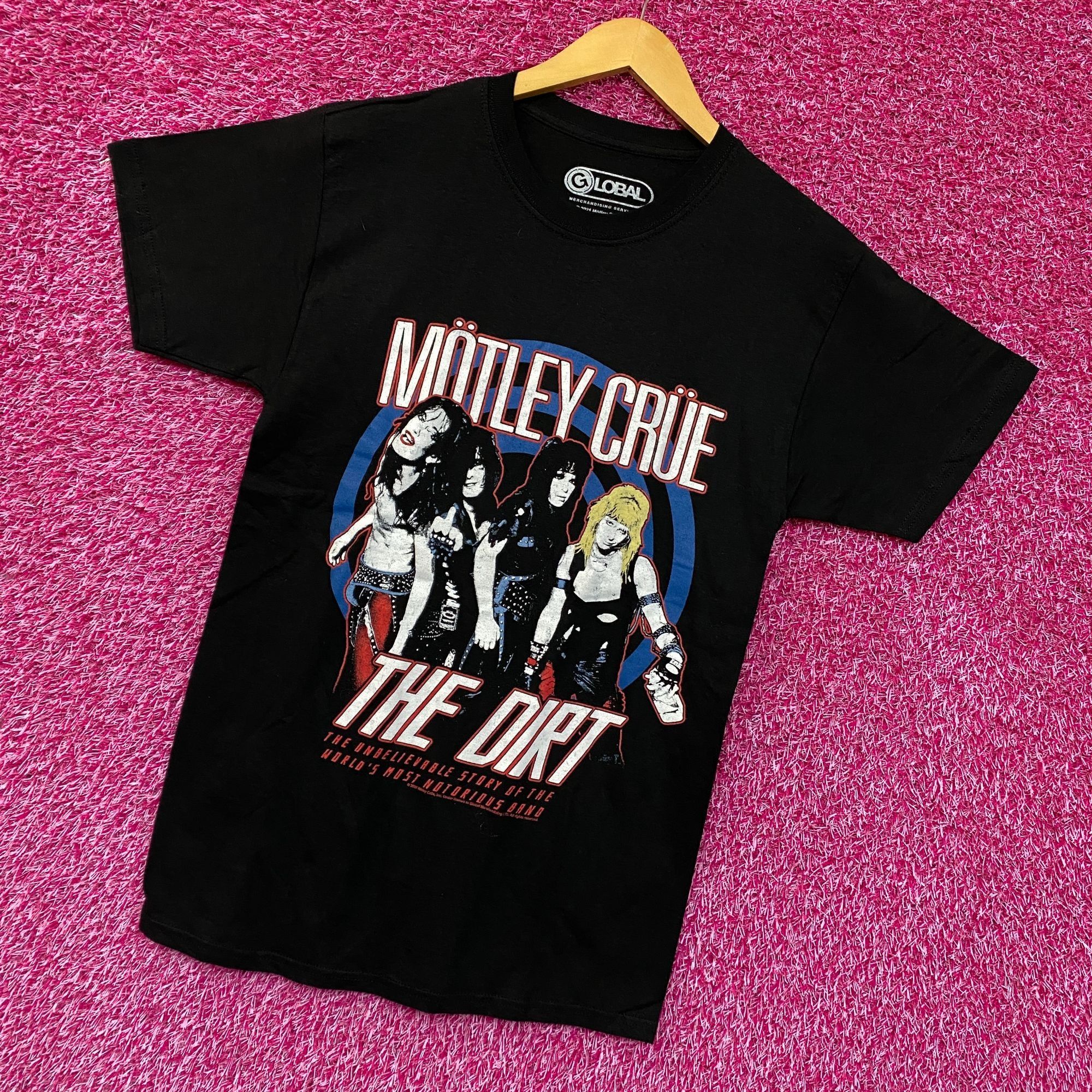 Band Tees Motley Crue The Dirt Rock tshirt Size Small Size US S / EU 44-46 / 1 - 3 Thumbnail