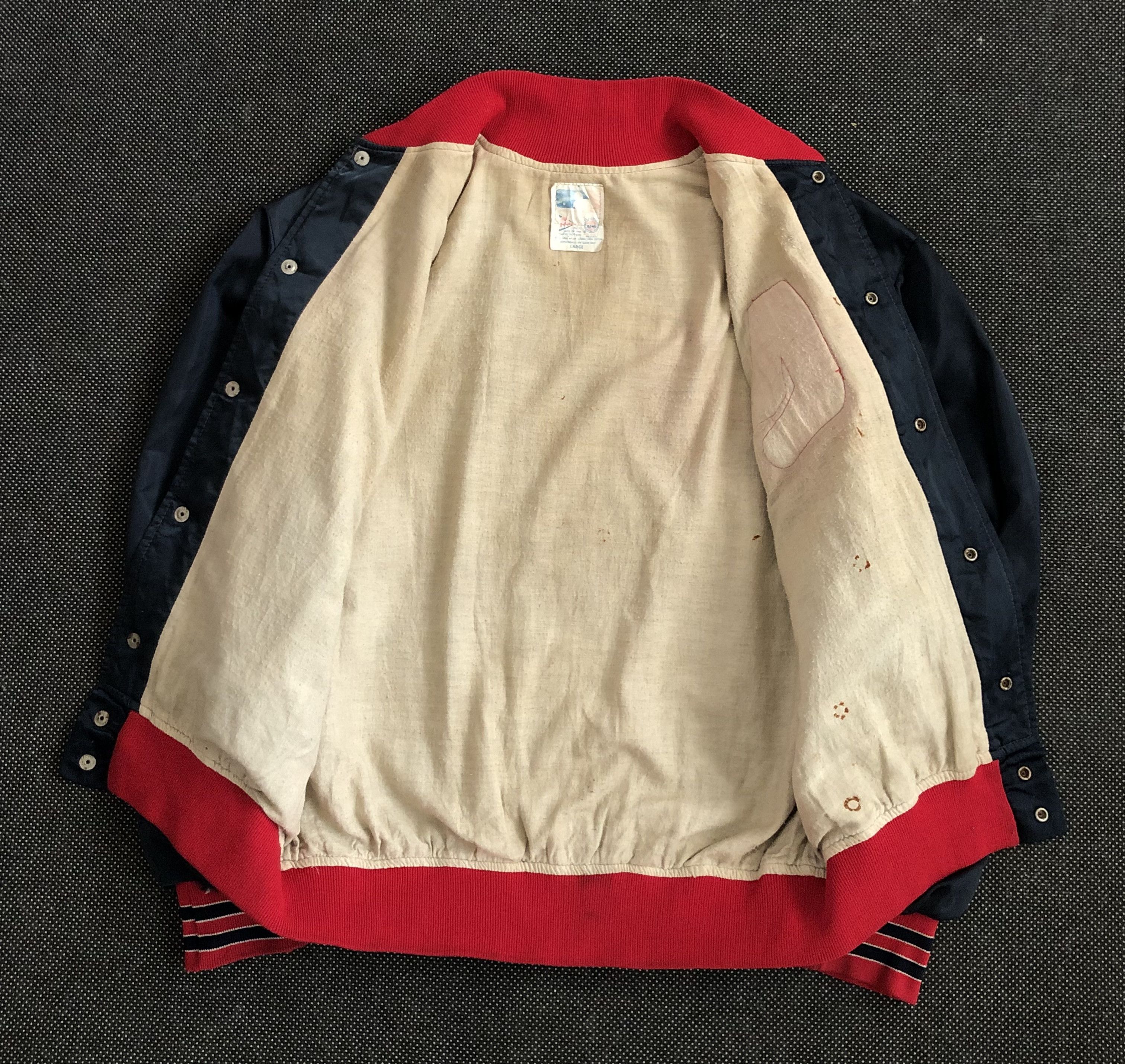 MLB RARE🔥VINTAGE 70’S BOSTON RED SOX DISTRESSED BAGGY VARSITY Size US L / EU 52-54 / 3 - 21 Thumbnail