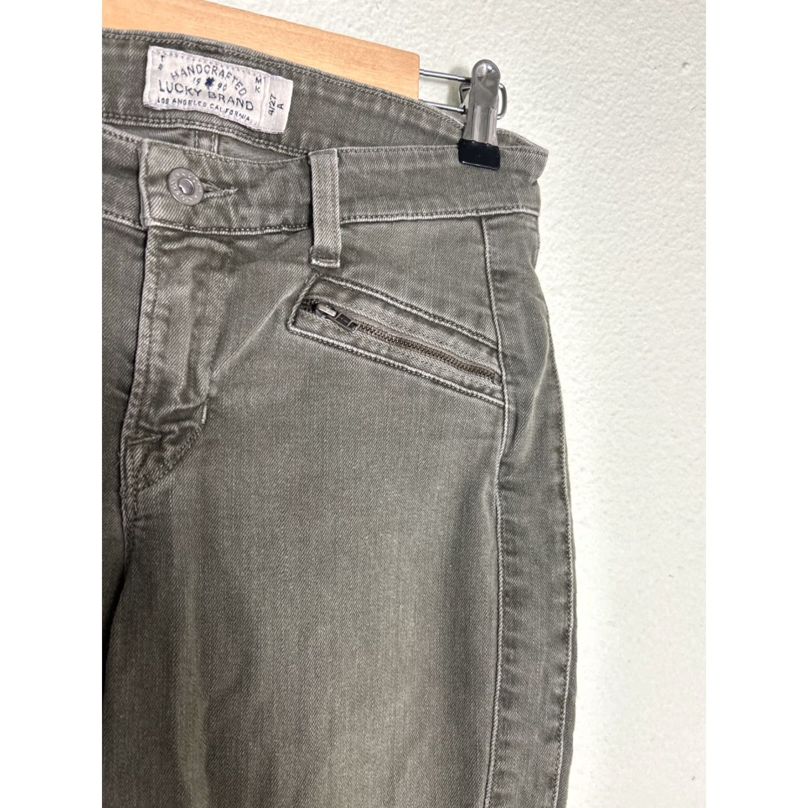 Lucky Brand Lucky Brand Women's Olive Green Brooke Skinny Moto Style Size 4 Jeans User: Lucky Brand Women's Olive Green Brooke Skinny Moto Style Size 4 Jeans Size 27" / US 4 / IT 40 - 5 Thumbnail
