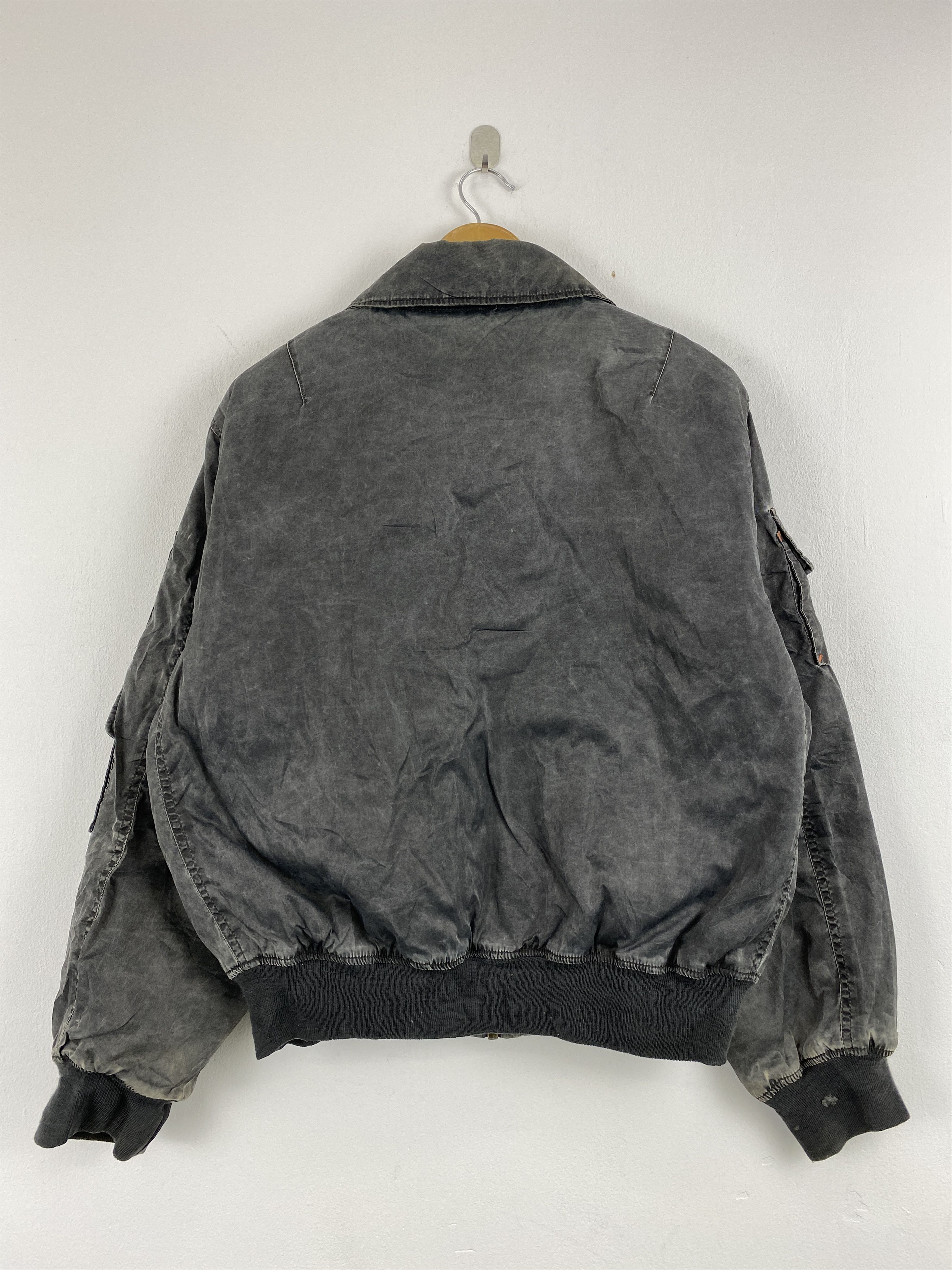 Japanese Brand Vintage 90s Flyer's Man Bomber Faded Black Jacket JA0117 Size US M / EU 48-50 / 2 - 3 Thumbnail