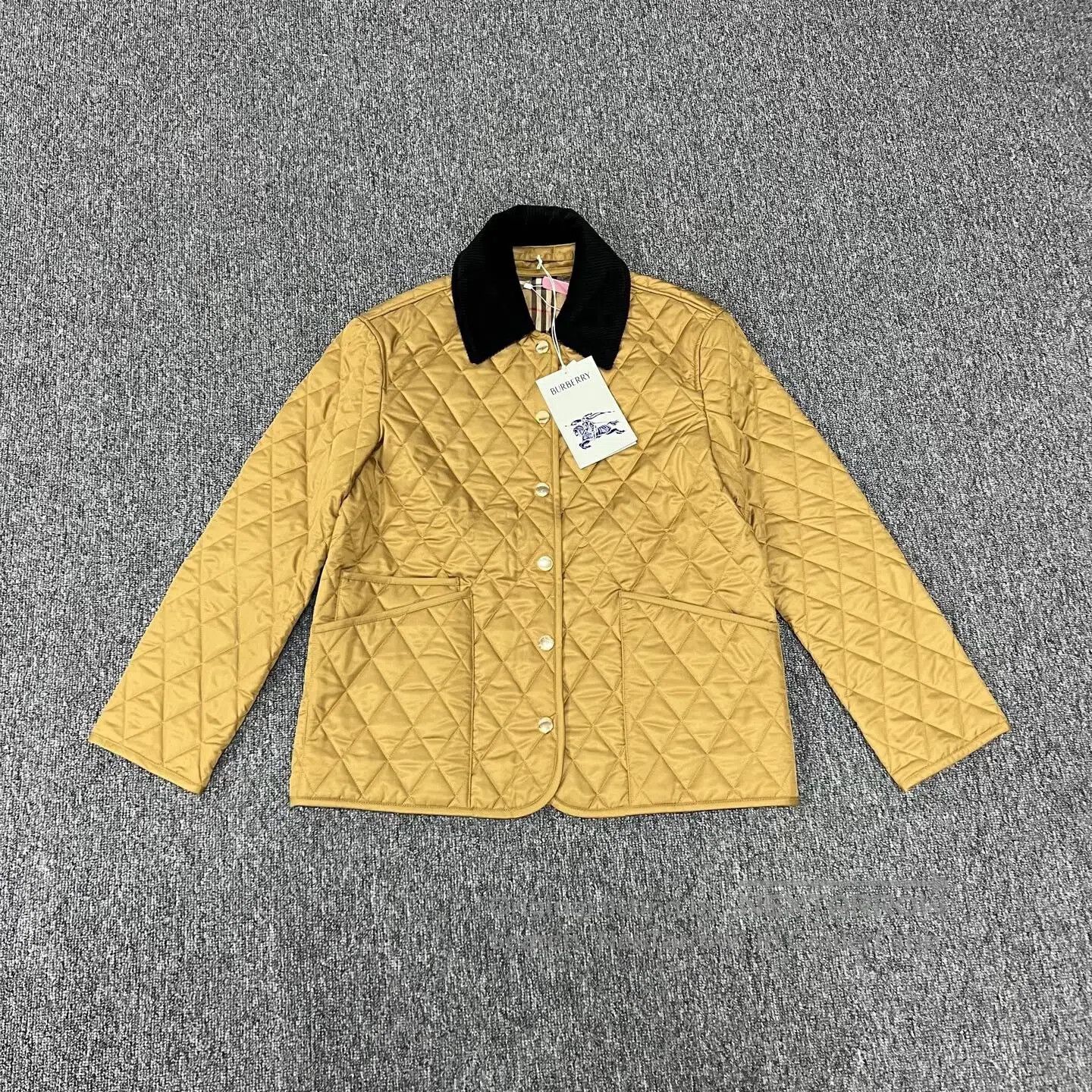 Burberry BURBERRY Raster quilting; Golden cotton jacket| Size S / US 4 / IT 40 - 1 Thumbnail