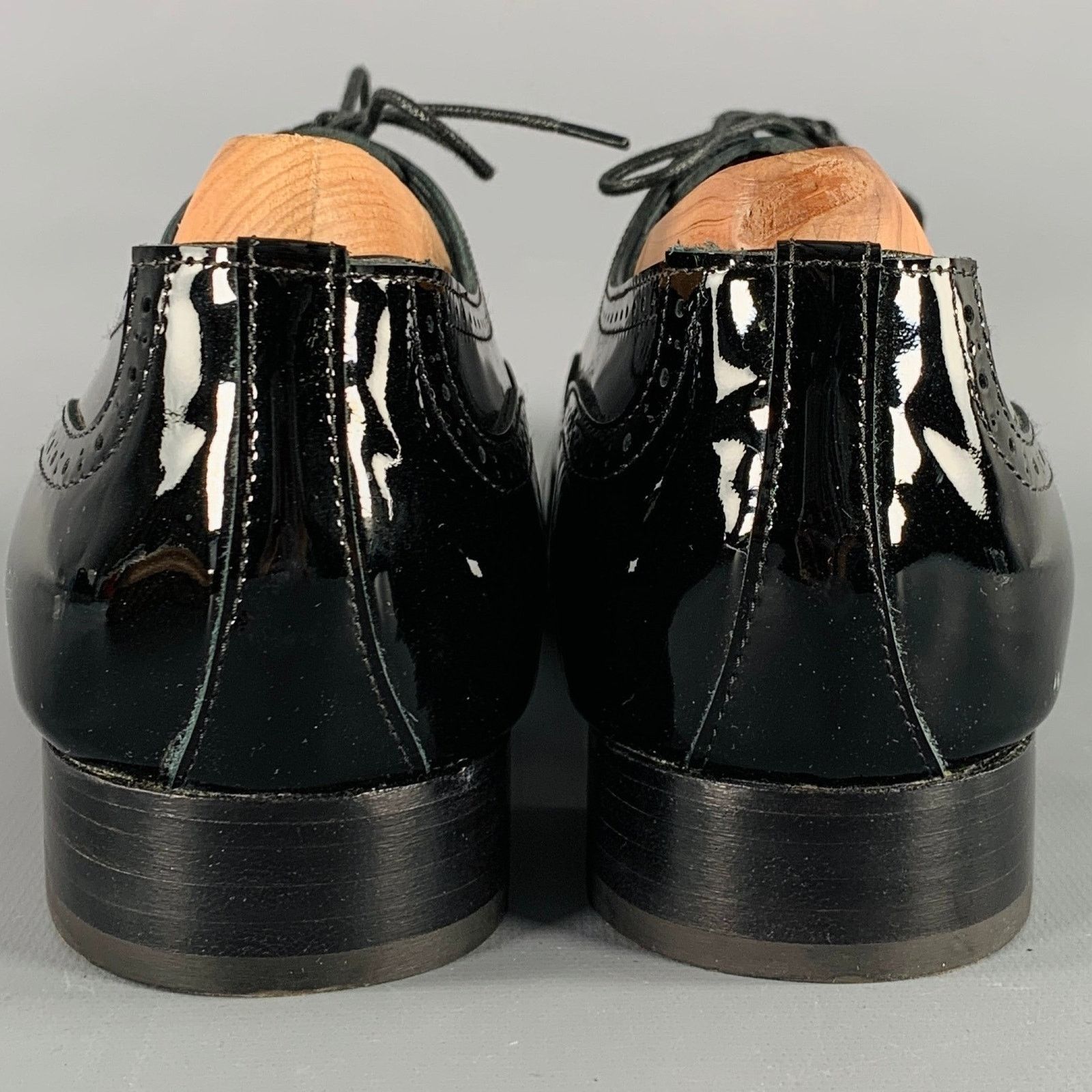 Manolo Blahnik 10.5 Black Perforated Patent Leather Cap Toe Shoes Size US 10.5 / IT 40.5 - 3 Thumbnail