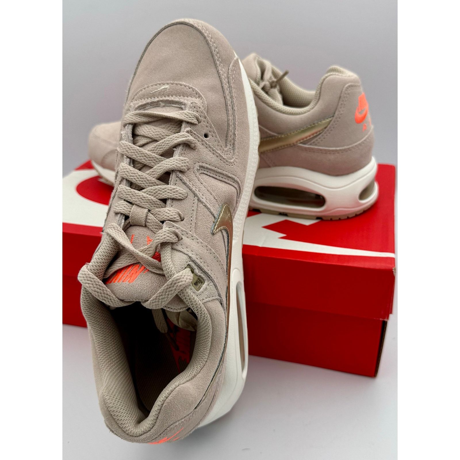 Nike Nike Air Max 1 PRM 718896-228 W Sz 10 Size US 10 / EU 43 - 8 Thumbnail