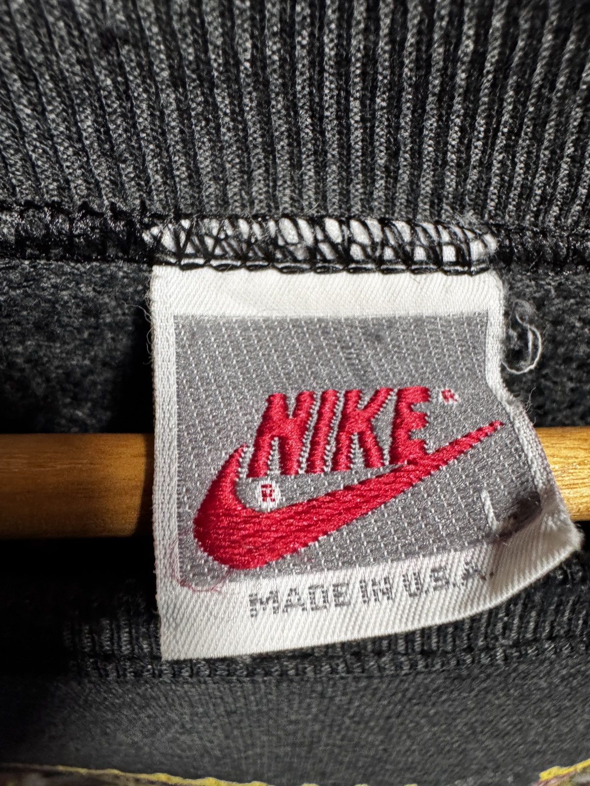 Nike × Vintage Vintage Distressed Nike Jam & Slam Crewneck Sweatshirt Size US L / EU 52-54 / 3 - 9 Thumbnail