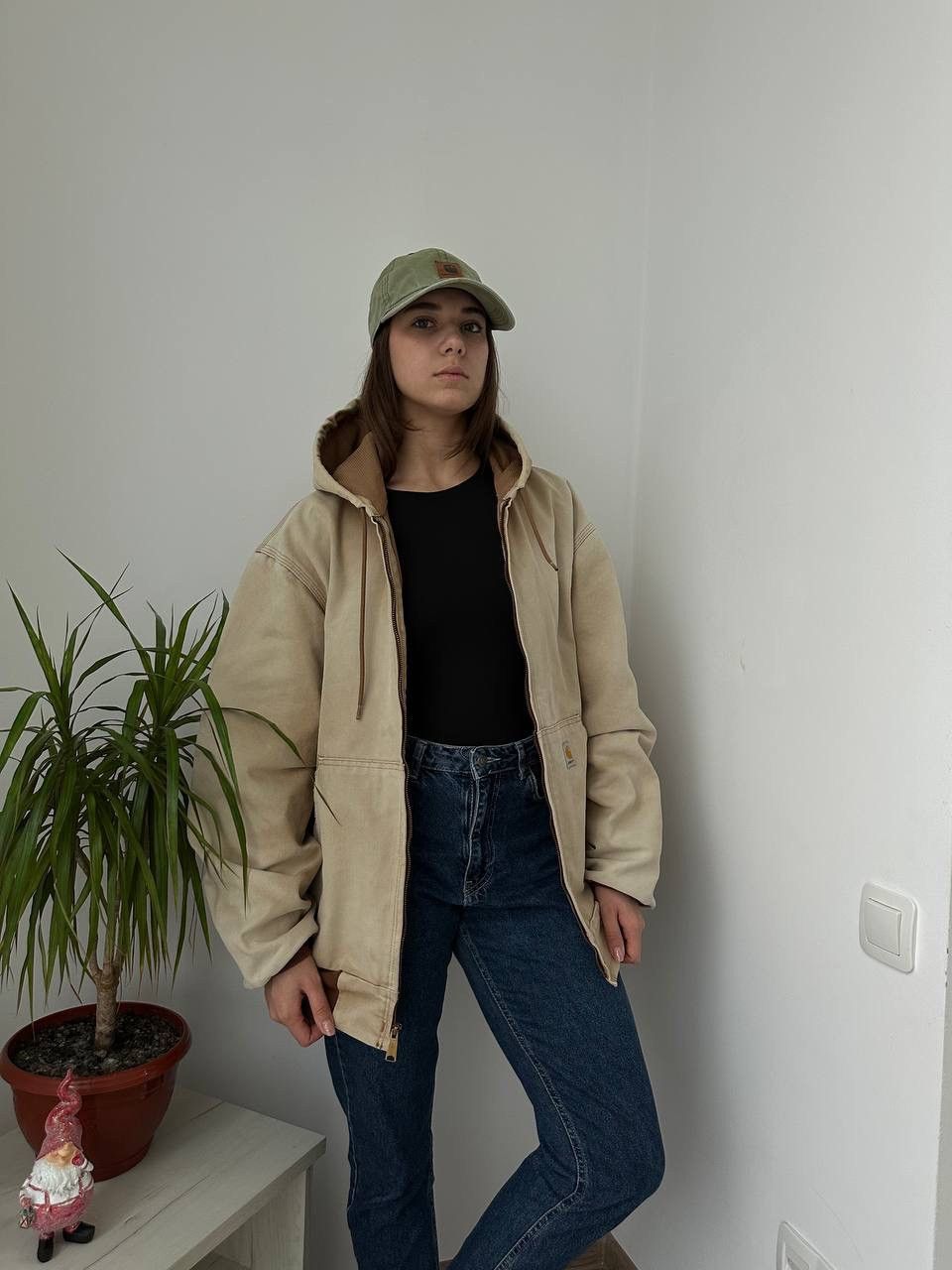 Carhartt × Carhartt Wip × Vintage Vintage Carhartt Active Detroit Denim Beige Faded Jacket Size L / US 10 / IT 46 - 21 Thumbnail