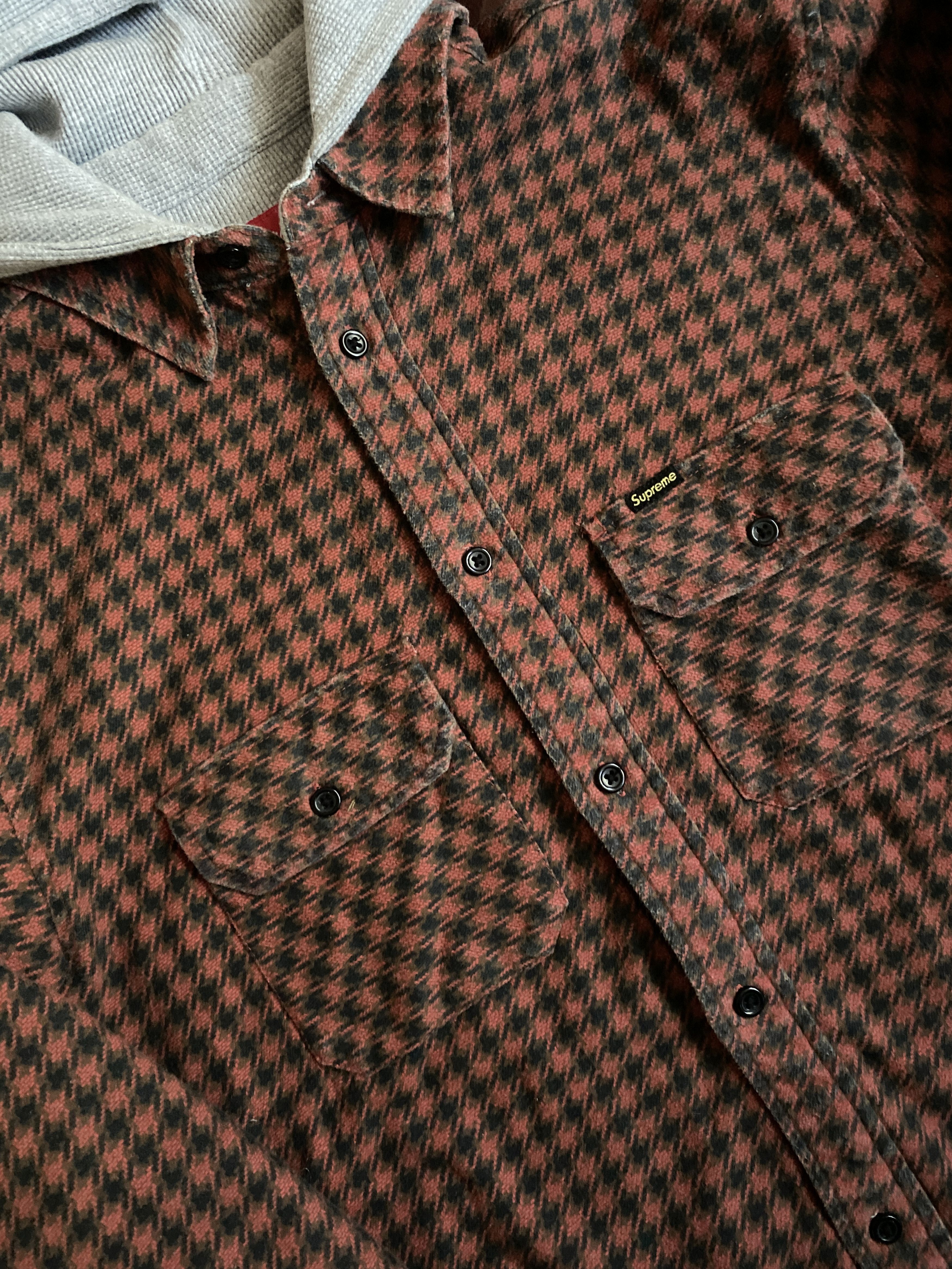 Supreme Houndstooth Flannel Hooded Shirt FW22 Size US S / EU 44-46 / 1 - 3 Thumbnail