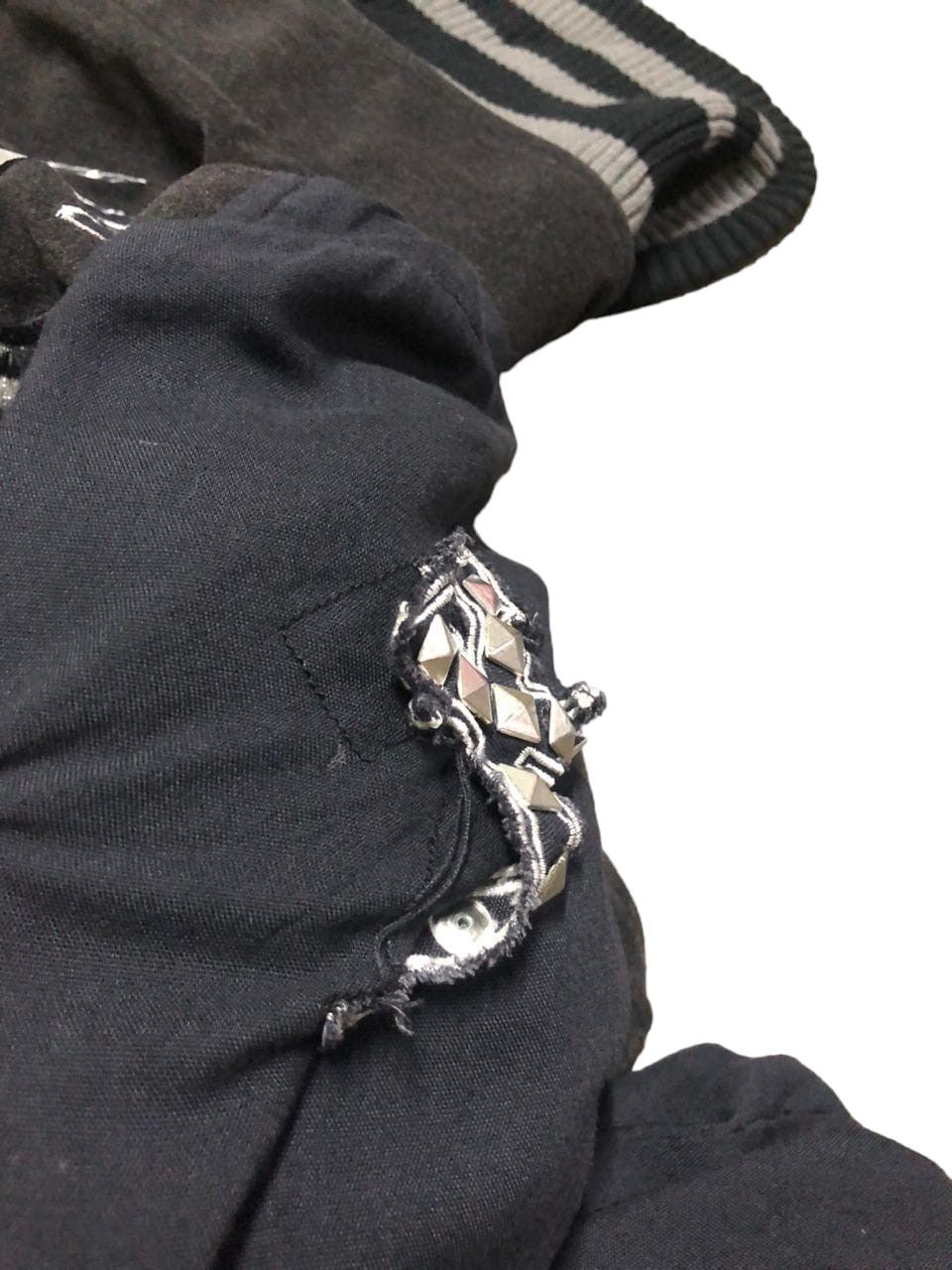 If Six Was Nine × Japanese Brand Dig Deep Embroidered Skull Crossbone Varsity Jacket Size US L / EU 52-54 / 3 - 8 Thumbnail