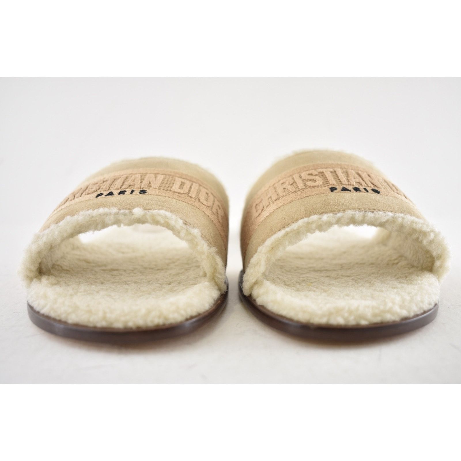 Dior Christian Dior Dway Beige Suede Embroidered Logo Shearling Size US 10 / IT 40 - 6 Thumbnail