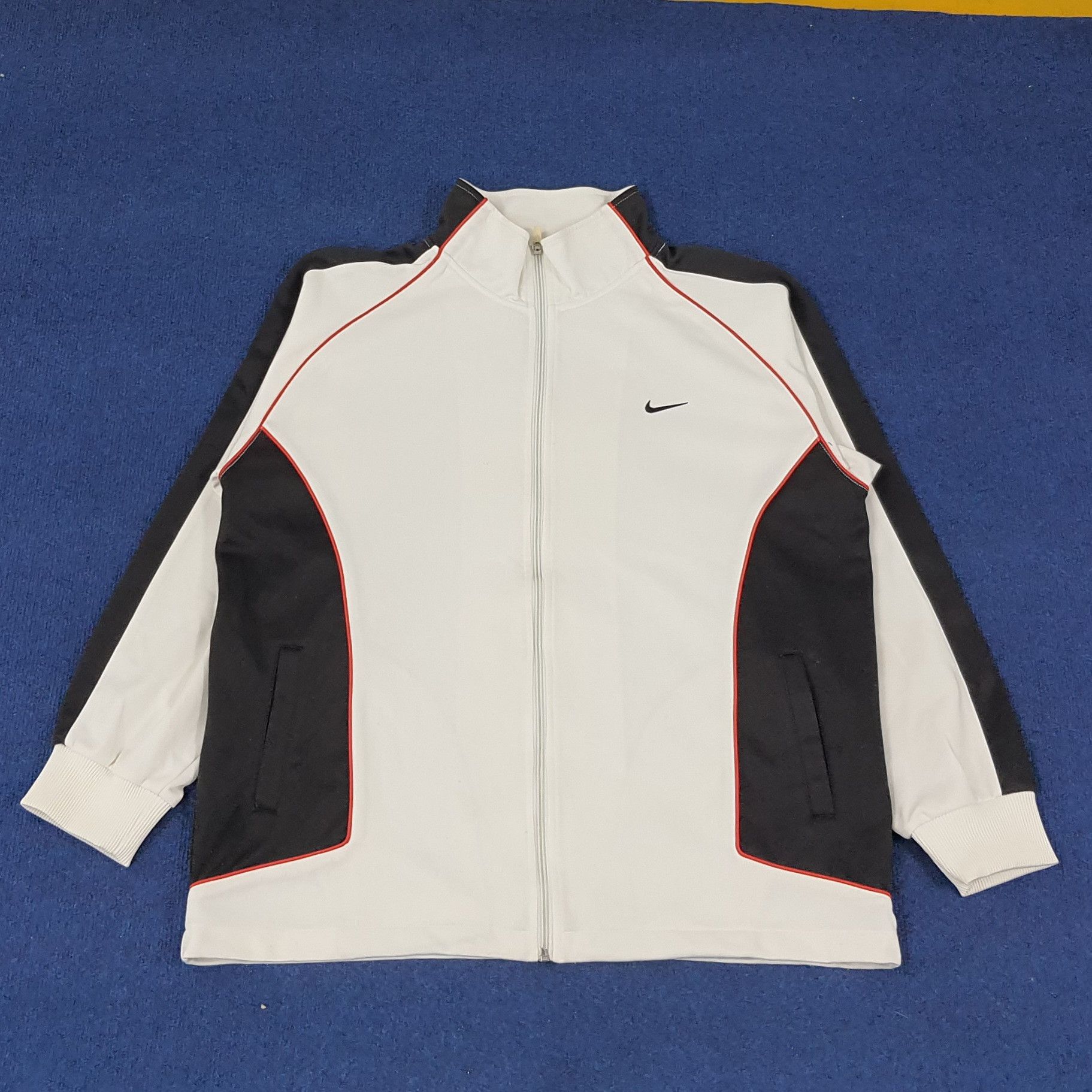 Nike × Vintage Vintage NIKE Big Swoosh Sportswear Jacket Size US L / EU 52-54 / 3 - 3 Thumbnail