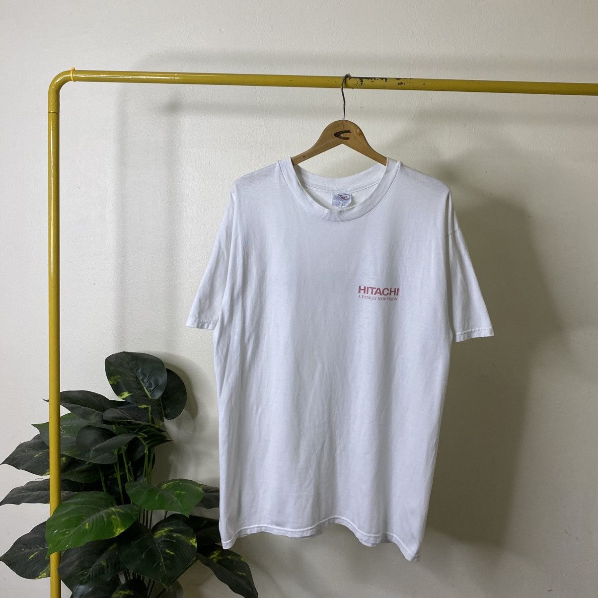 Vintage 2000s Hitachi Ultra Vision Television Promo T Shirt Size US L / EU 52-54 / 3 - 6 Thumbnail