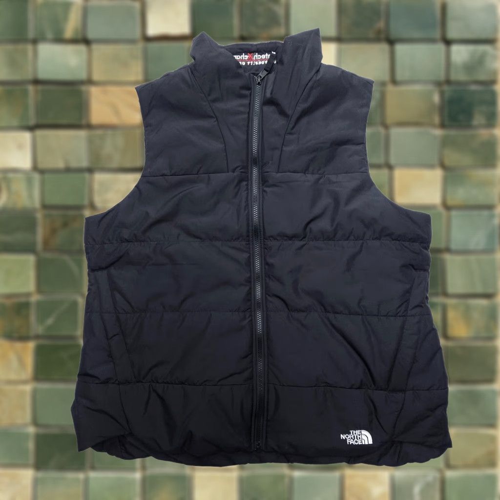 The North Face The North Face Womens Everyday Insulated Vest XL Black Quilted Logo Vest Size XL / US 12-14 / IT 48-50 - 1 Thumbnail
