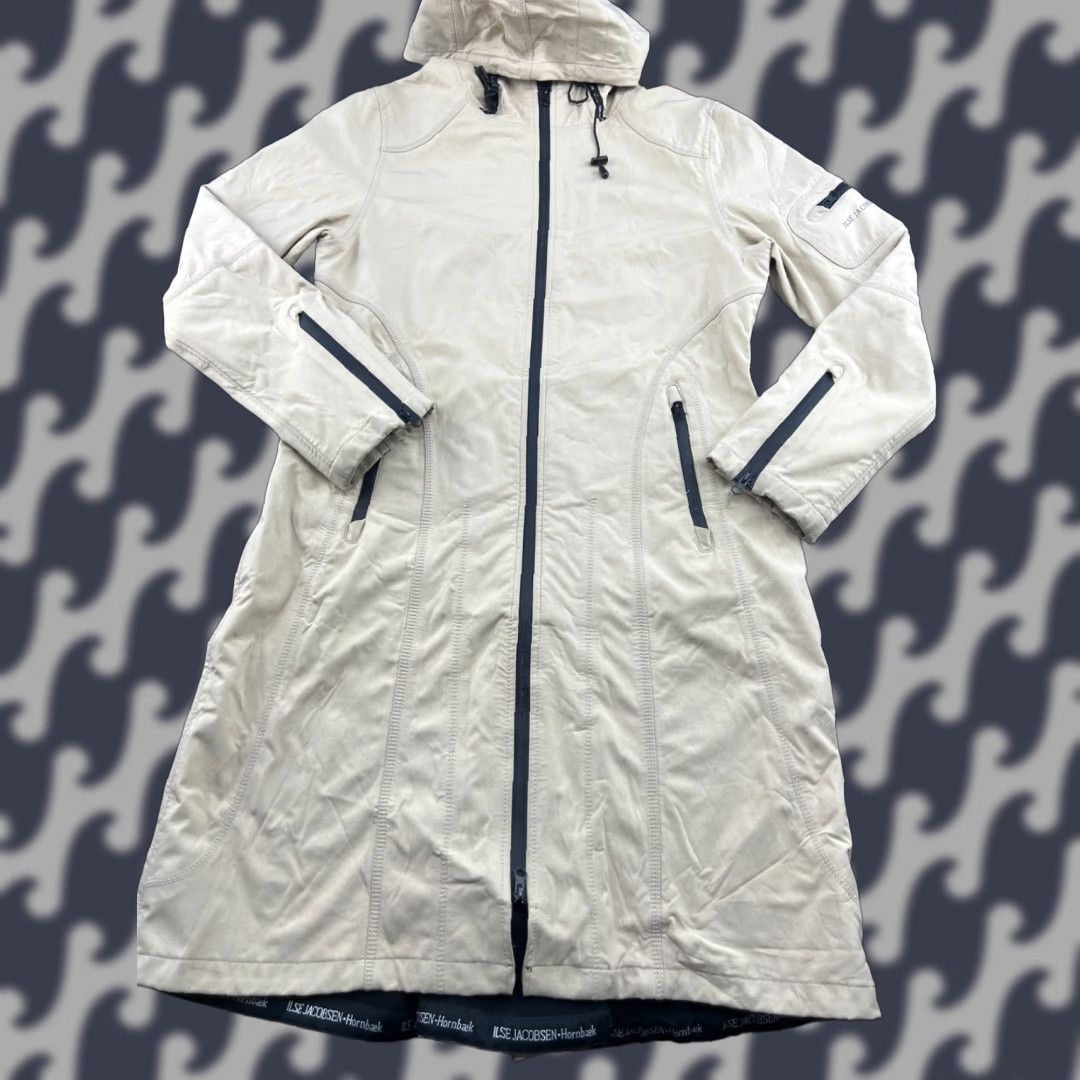 Ilse Jacobsen Ilse Jacobsen Hornbaek Womens Raincoat Jacket Parka Beige Waterproof Size 40 Size S / US 4 / IT 40 - 1 Thumbnail