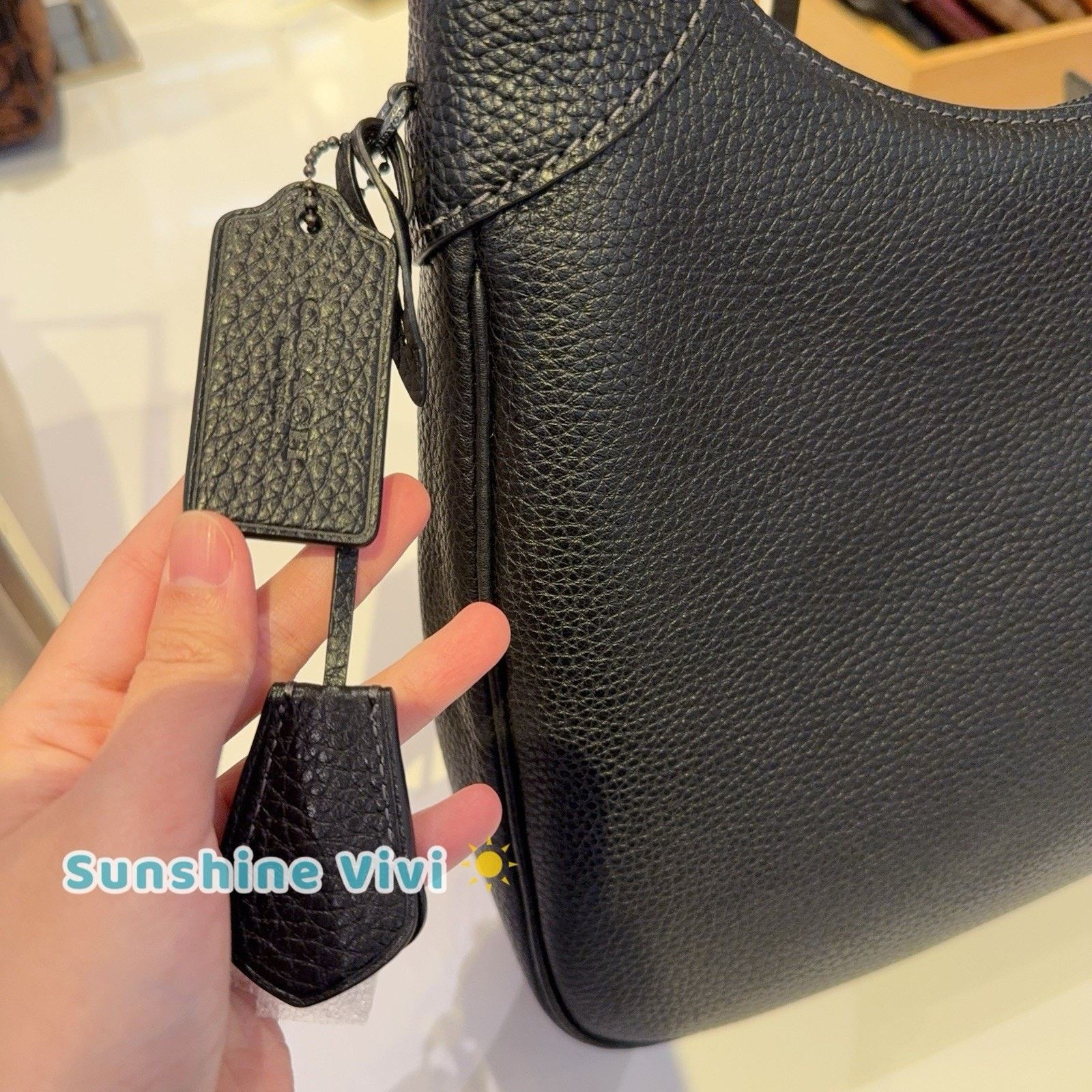 Coach NWT Coach Ella Shoulder Bag Soft Pebble Leather CCE47 Black Size ONE SIZE - 5 Thumbnail