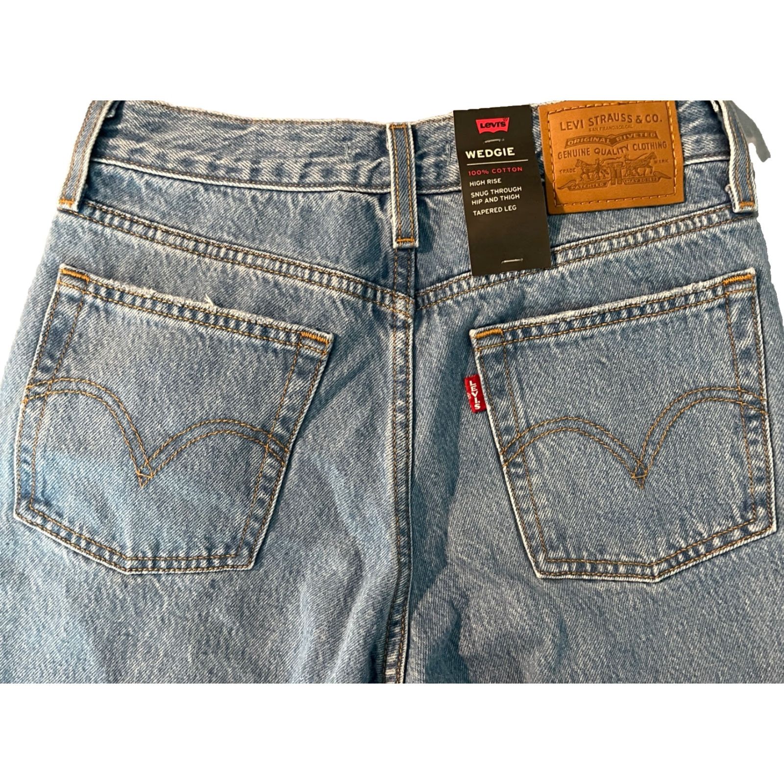 Levi's Levi’s Premium Jeans Size 25 Blue Wedgie Button Fly High Rise Tapered Leg Women Size ONE SIZE - 5 Thumbnail