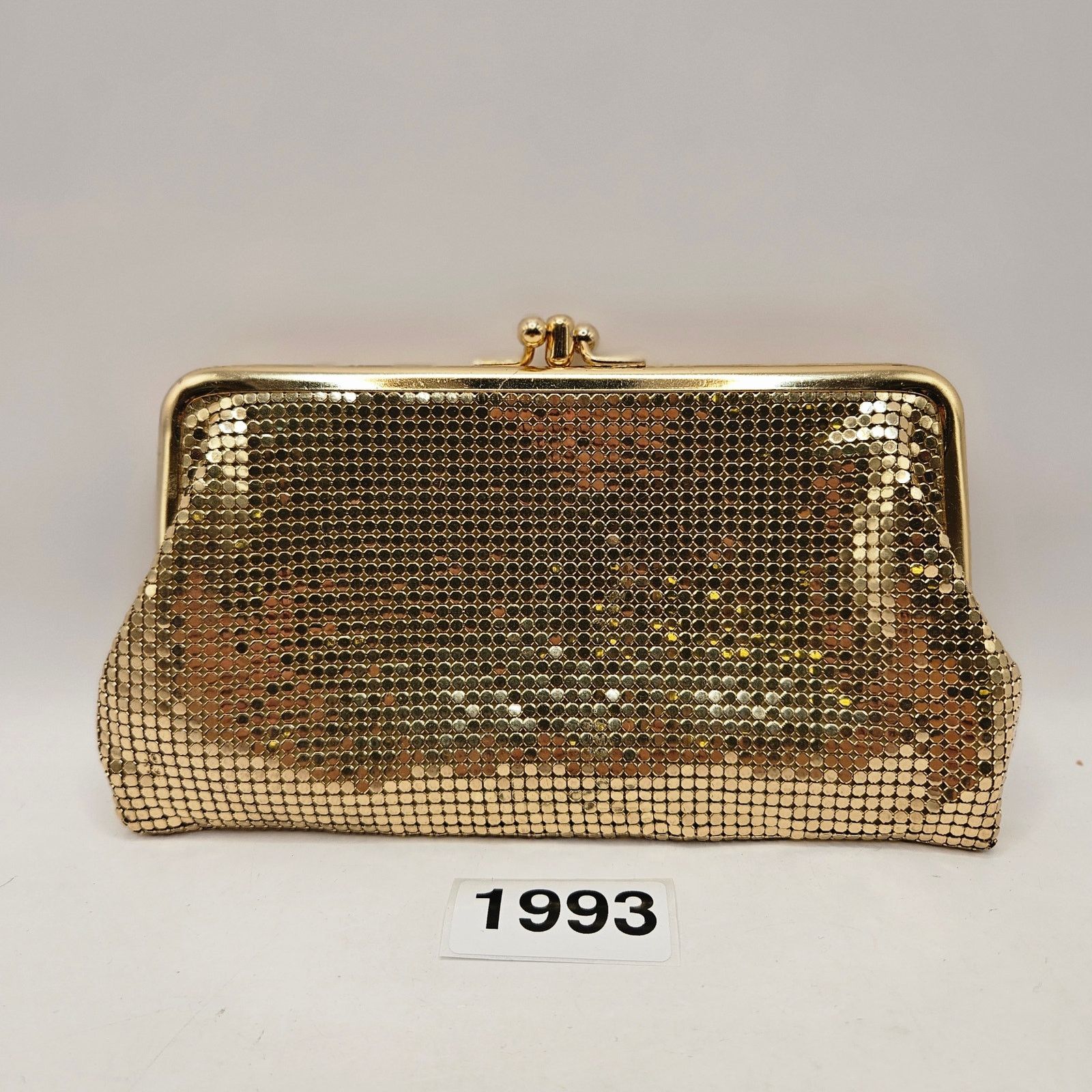 Other WHITING & DAVIS VINTAGE GOLD MESH EVENING CLUTCH BAG PURSE Size ONE SIZE - 1 Thumbnail