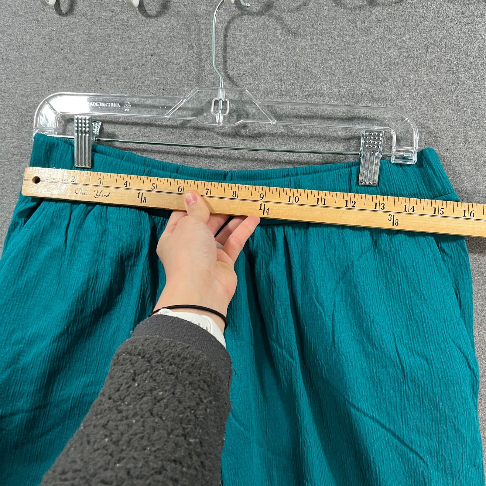 Other Cuddl Duds Crinkle Jersey Cropped Pants Deep Lake, Medium Size 30" / US 8 / IT 44 - 7 Thumbnail