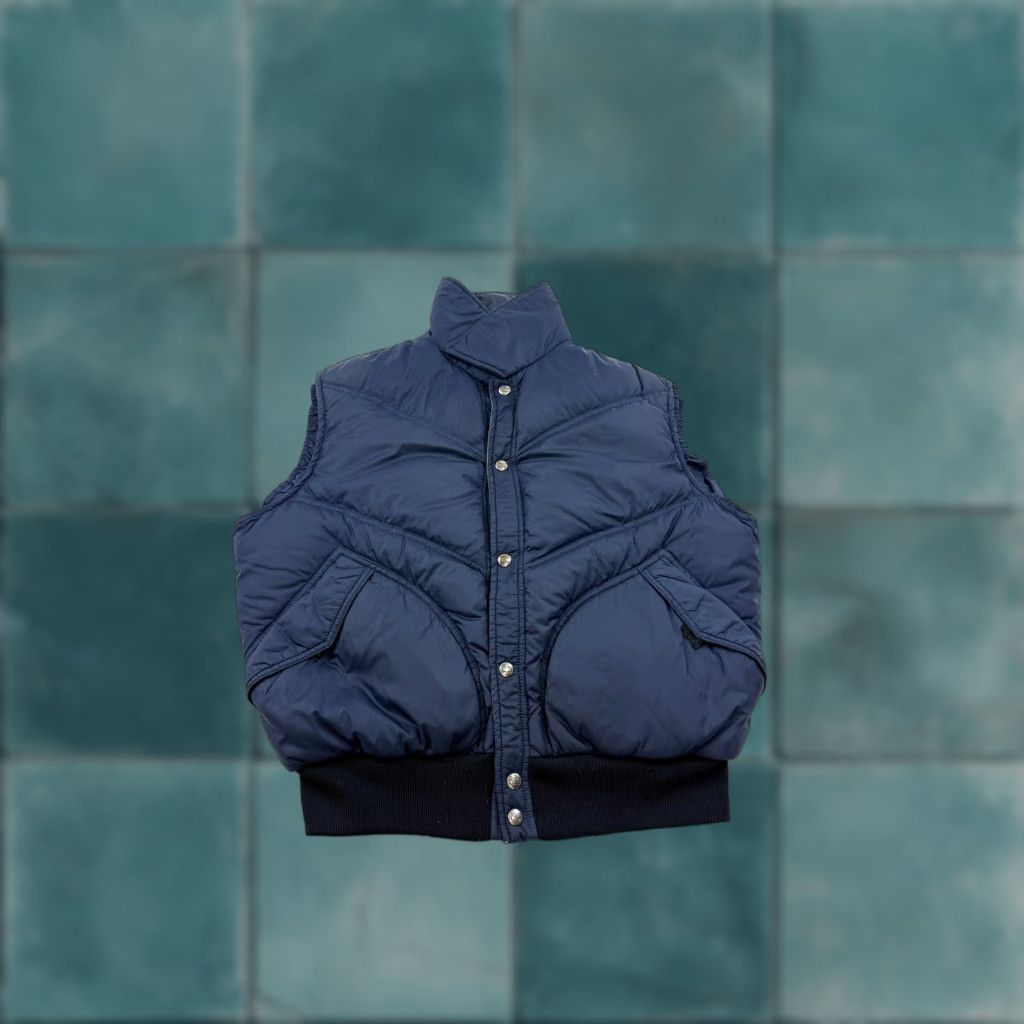 Vintage VINTAGE Woolrich Down Vest Large Blue Puffer Insulated 90s Outdoor Mens Size US L / EU 52-54 / 3 - 1 Thumbnail
