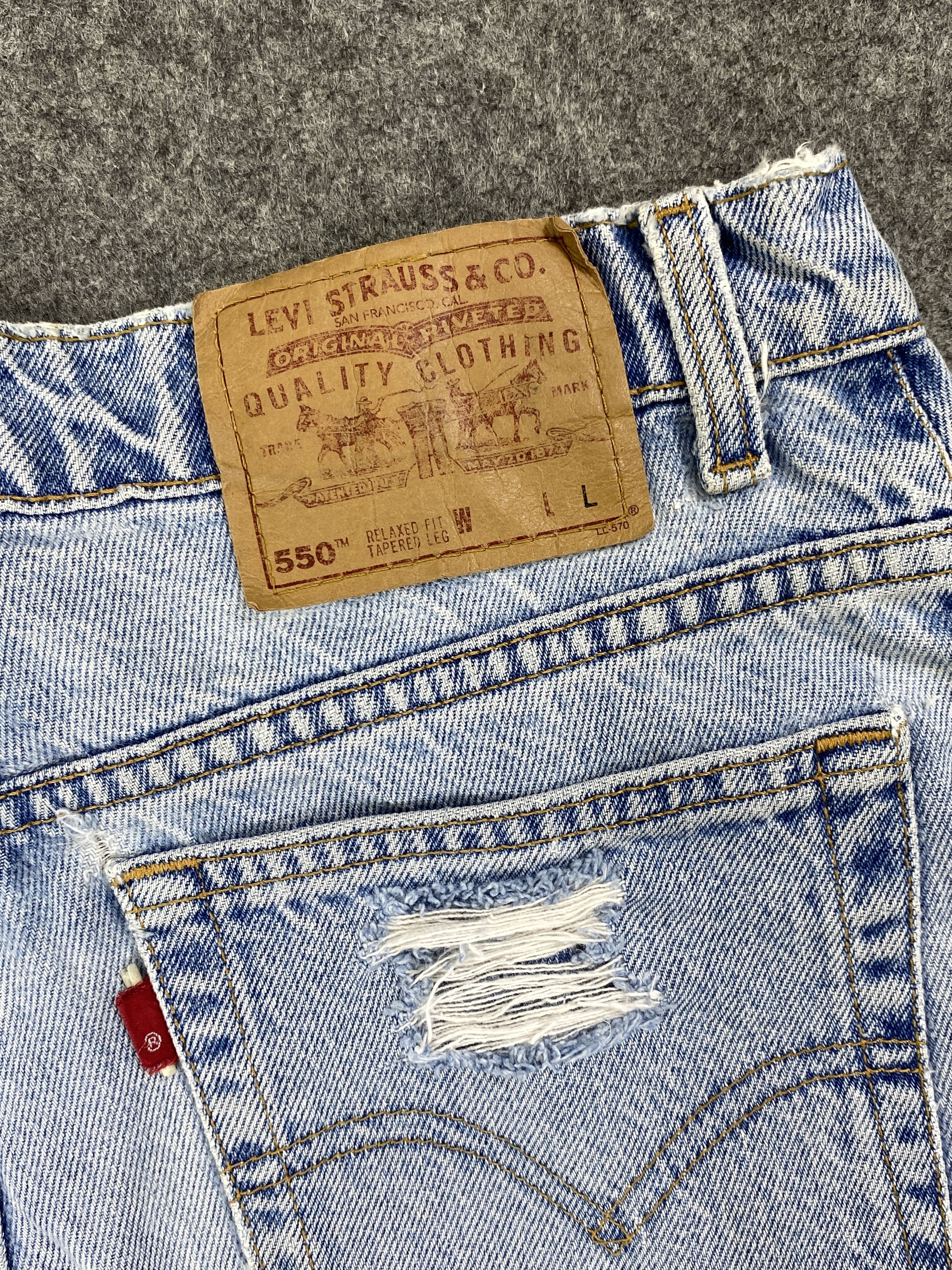 Levi's Light Blue Wash Vintage Levi's 550 USA 29x31 Denim JN1806 Size US 29 - 9 Thumbnail