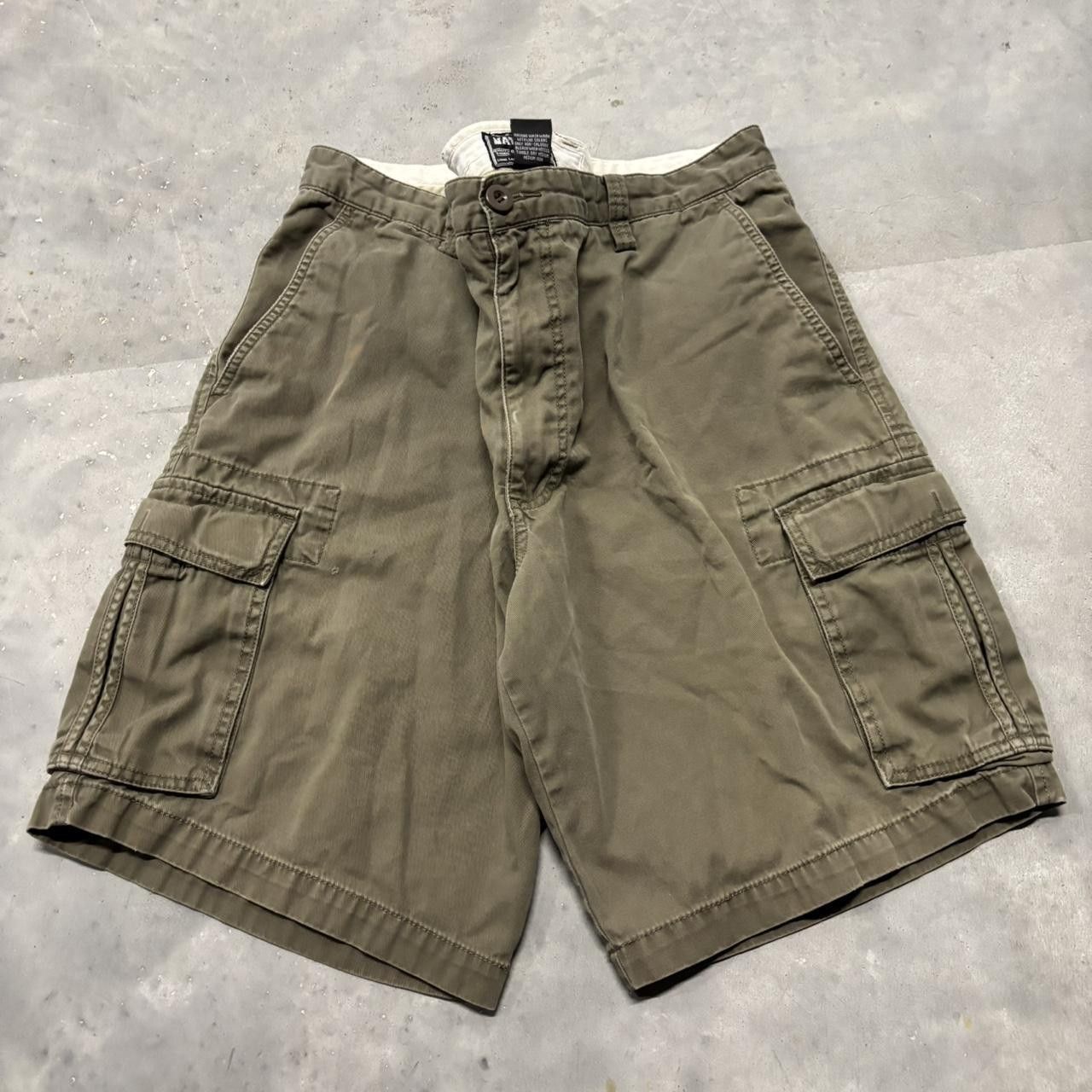 Japanese Brand × Vintage Crazy Vintage Y2K/2000s Grunge Khaki Skater Style Cargo Shorts! Size US 38 / EU 54 - 1 Thumbnail
