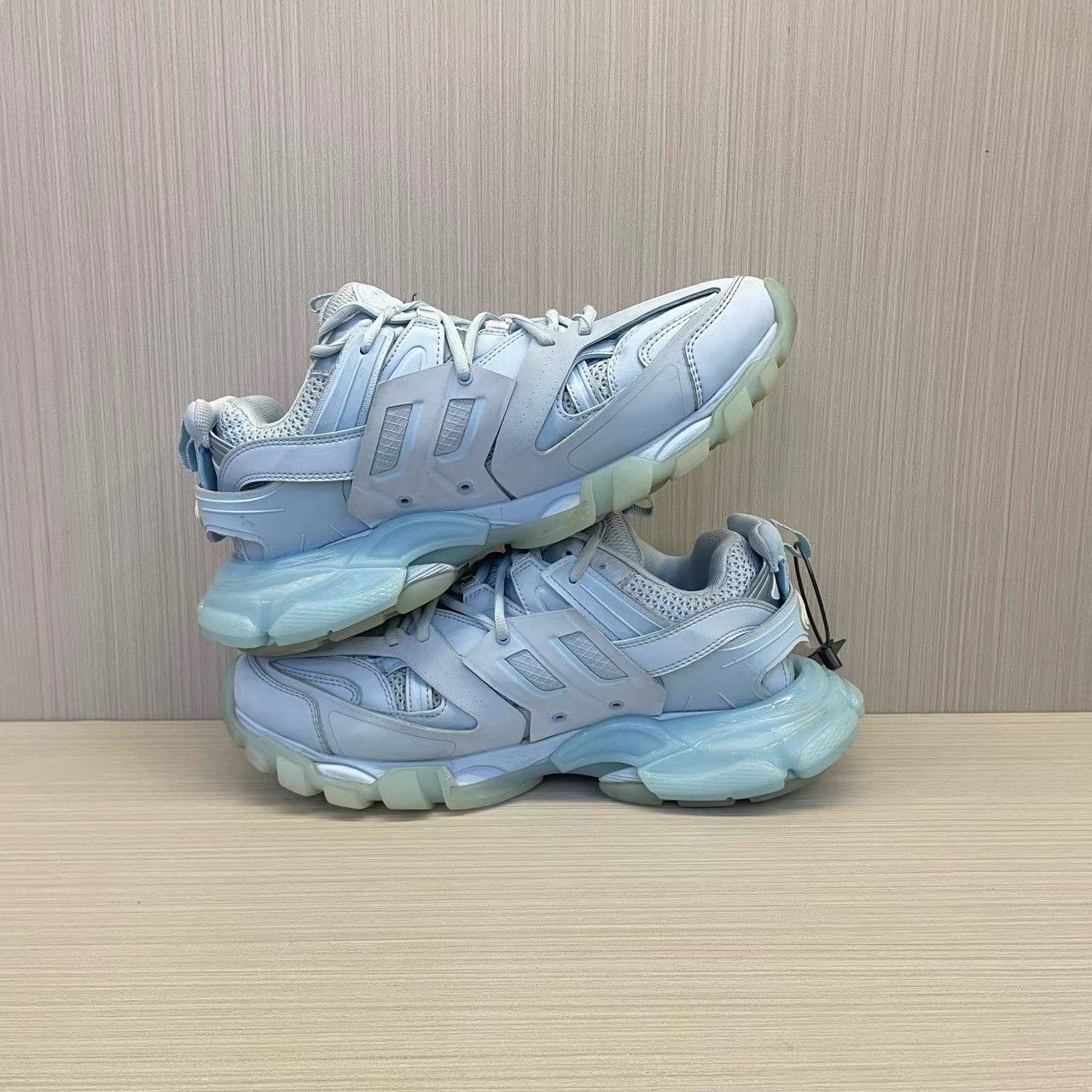 Balenciaga Balenciaga Track Sky Blue Dad Sneakers K28 Size US 9 / EU 42 - 3 Thumbnail