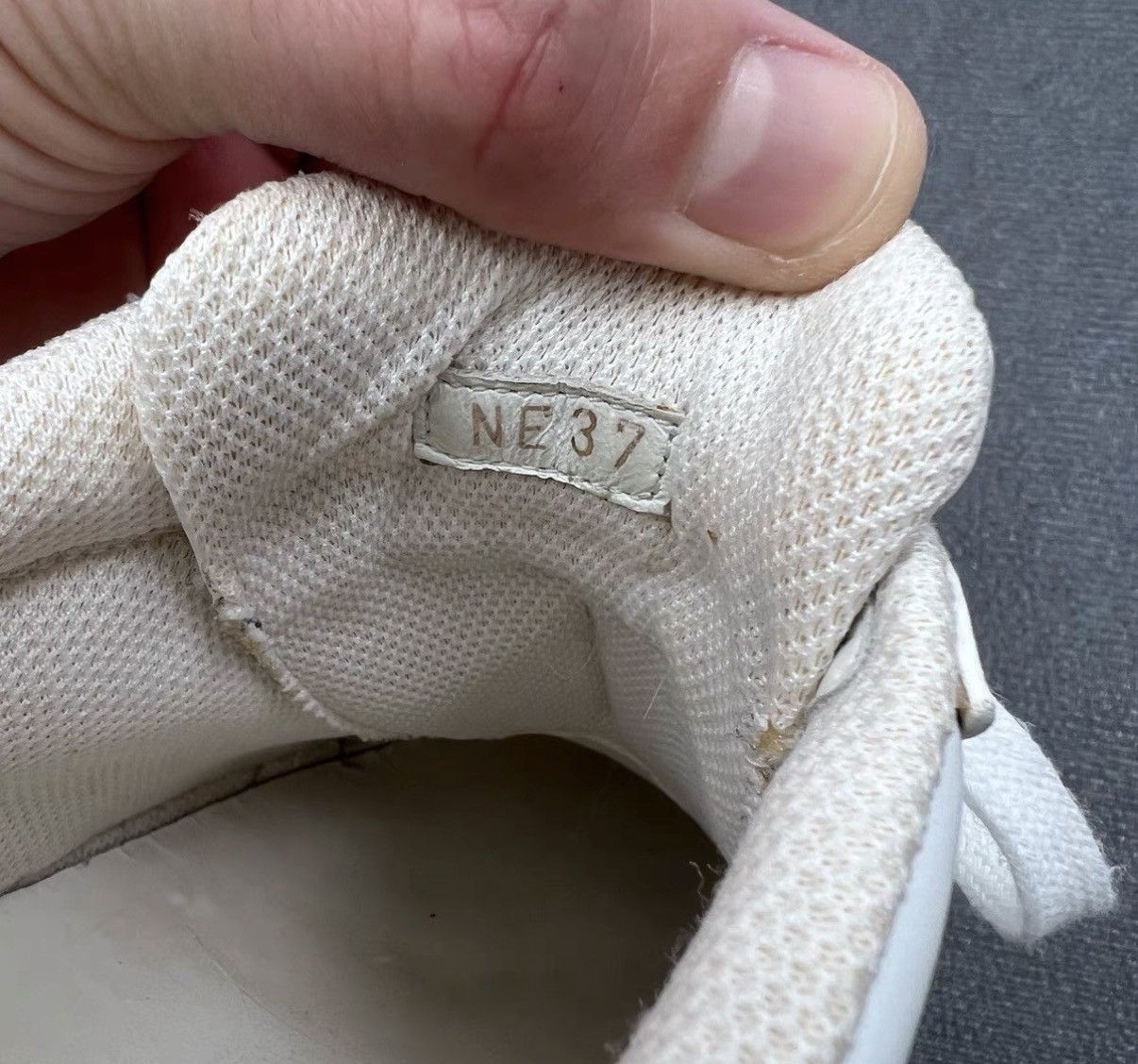Dior DIOR ID White Low-Top Foil Print Logo Shell Toe Sneakers Size US 7 / IT 37 - 7 Thumbnail