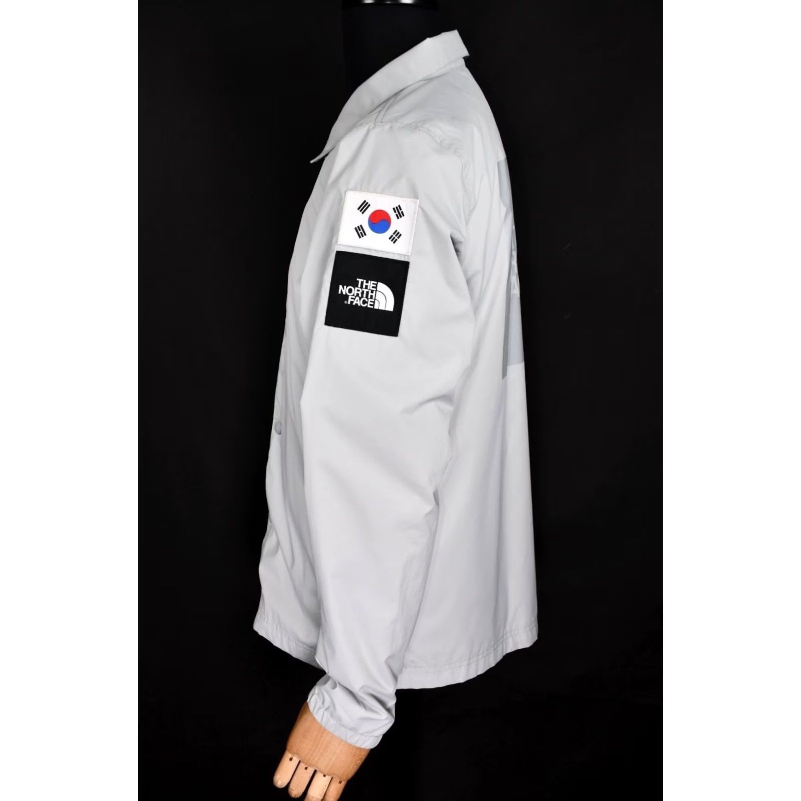 The North Face The North Face The North Face South Korea IC Windwall Coach Jacket Men S Gray Logo Lightweight Regular Size S Jacket Mens Size US S / EU 44-46 / 1 - 2 Thumbnail
