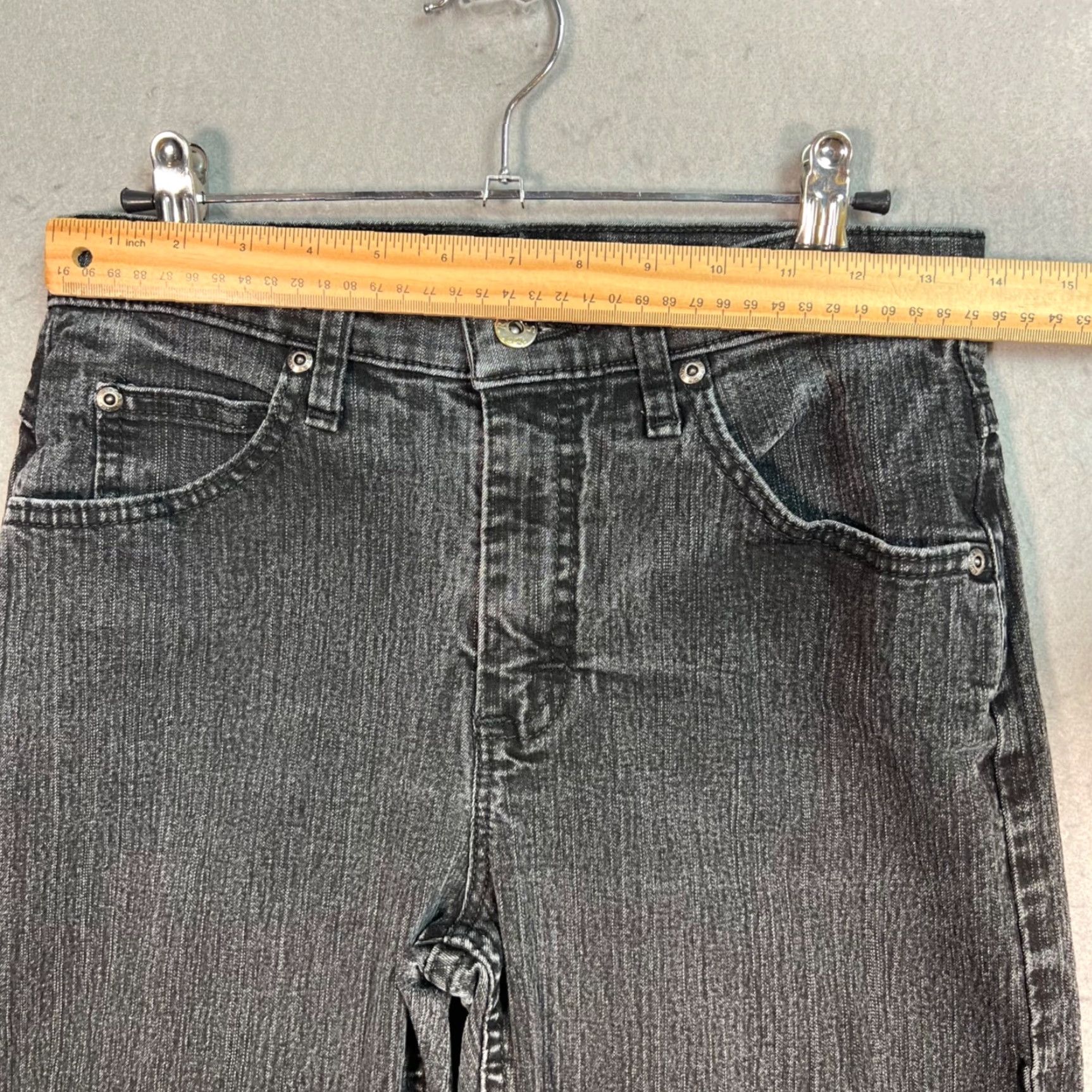 Lee VINTAGE Lee Riders High-Waisted Black Denim Jeans Womens Size 6M Straight Leg Size 26" / US 2 / IT 38 - 4 Thumbnail