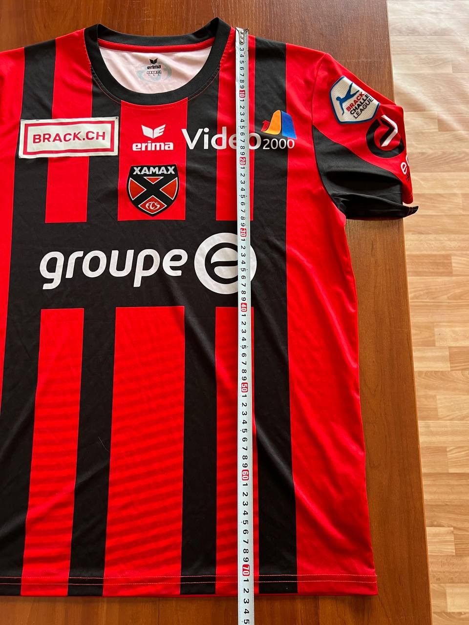 Erima 2016/17 NEUCHATEL XAMAX HOME SOCCER JERSEY FOOTBALL SHIRT L Size US L / EU 52-54 / 3 - 14 Thumbnail