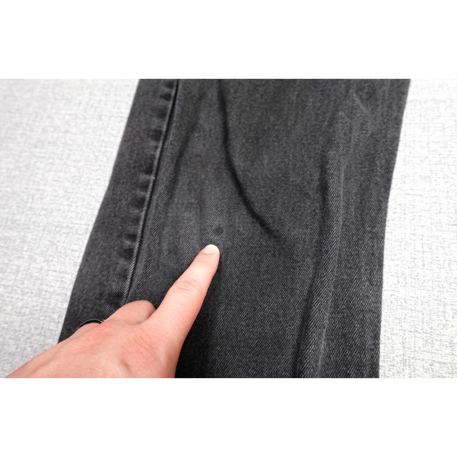 Levi's VINTAGE Levi's 505 Jeans Mens 36x32 Black Dark Wash Relaxed Fit 5-Pocket Denim Straight Jeans Mens Black 505 USA Levi's 500 Series Size US 36 / EU 52 - 7 Thumbnail