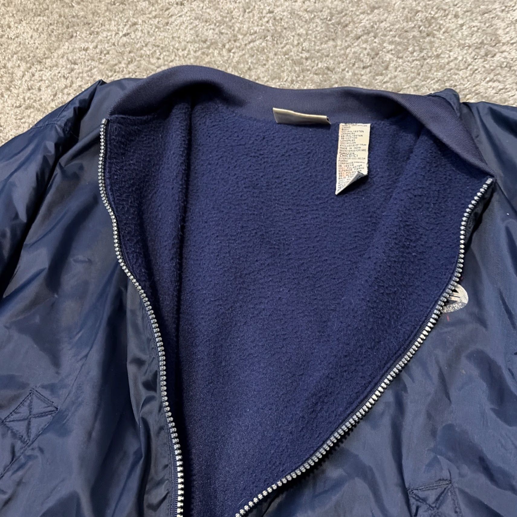 Wilson VINTAGE Wilson Advantage Jacket Bomber Men Small Red Fleece Lined 80s Tennis Nylon Navy Blue Size US S / EU 44-46 / 1 - 7 Thumbnail