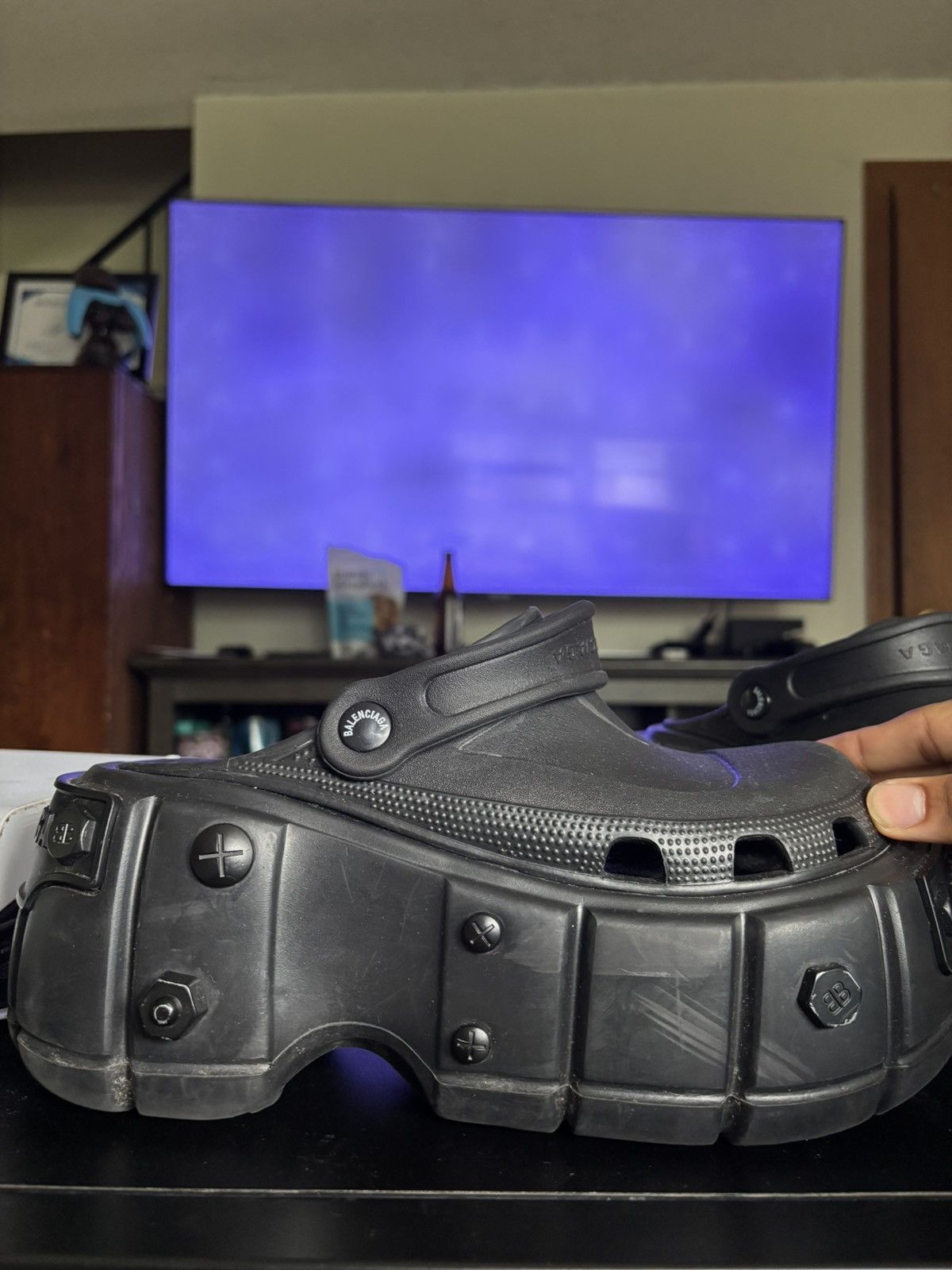 Balenciaga Balenciaga sample Hardcrocs all black Size US 8 / EU 41 - 4 Thumbnail