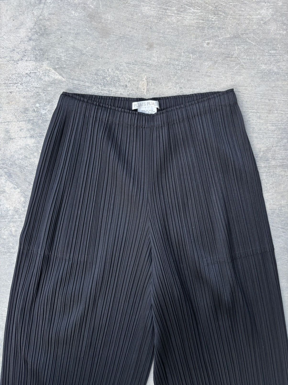 Pleats Please Issey Miyake Pleats Please🇯🇵 Size 24" / US 00 / IT 34 - 2 Thumbnail