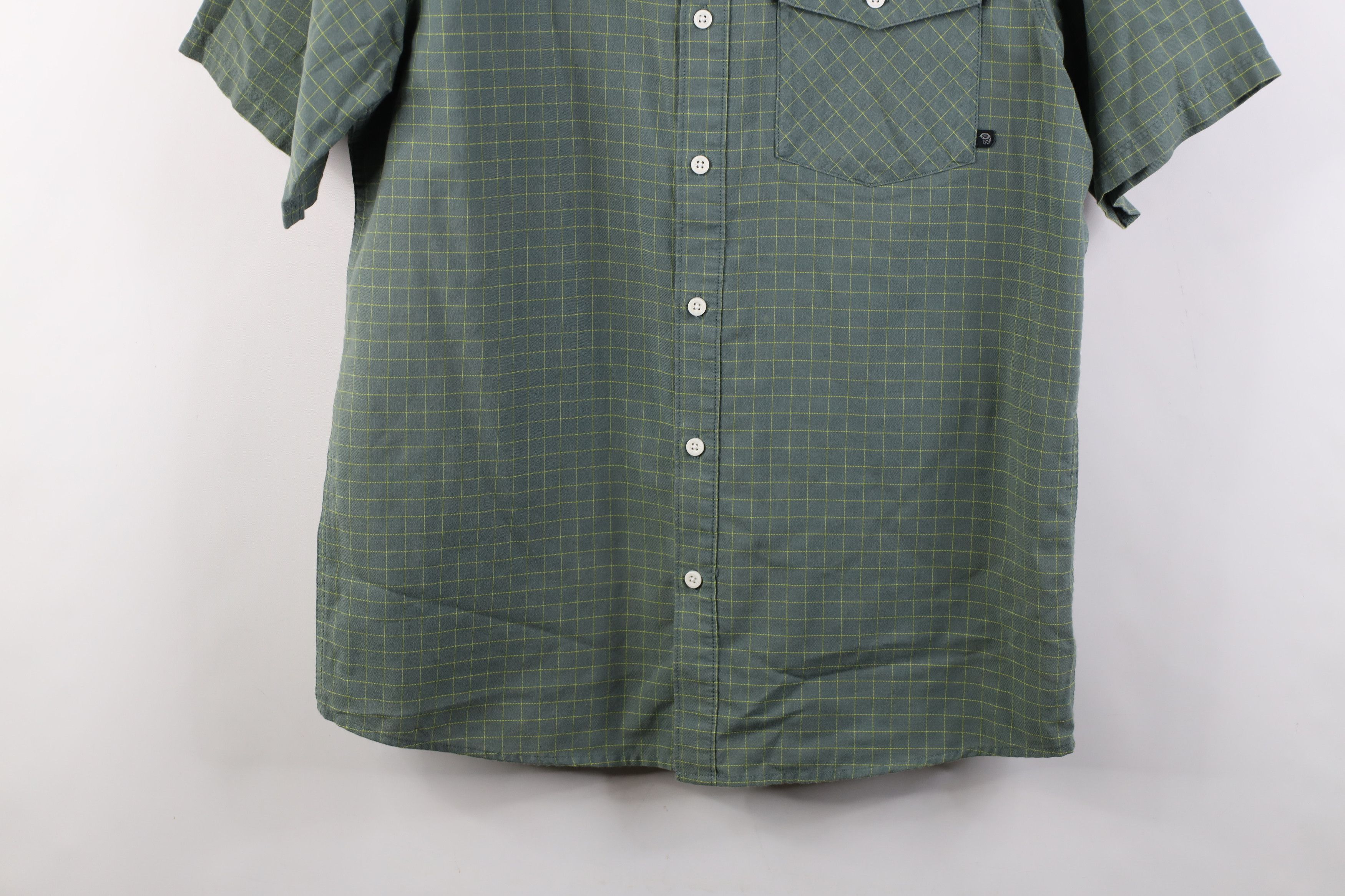 Mountain Hardwear Mountain Hardwear Short Sleeve Flannel Button Shirt Plaid Size US M / EU 48-50 / 2 - 3 Thumbnail