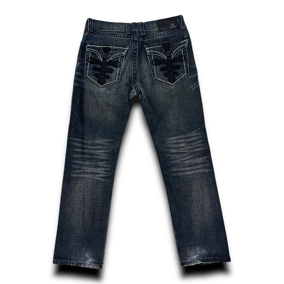 Designer BLACK JAPANESE BRAND DISTRESSED DISIGN DENIM JEANS Size US 34 / EU 50 - 2 Thumbnail