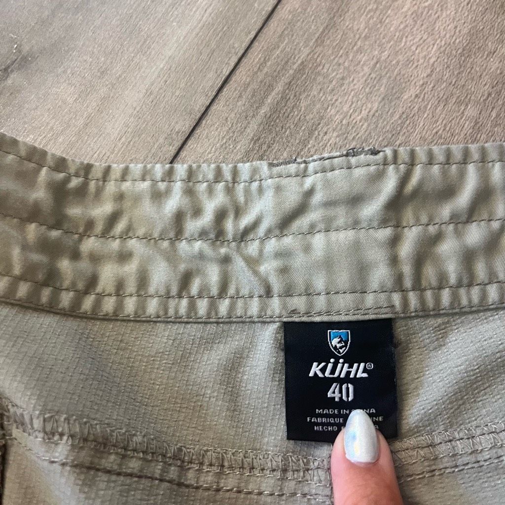 Kuhl Kuhl Khaki/Beige Athletic Cargo Shorts Men 40 Size US 40 / EU 56 - 3 Thumbnail