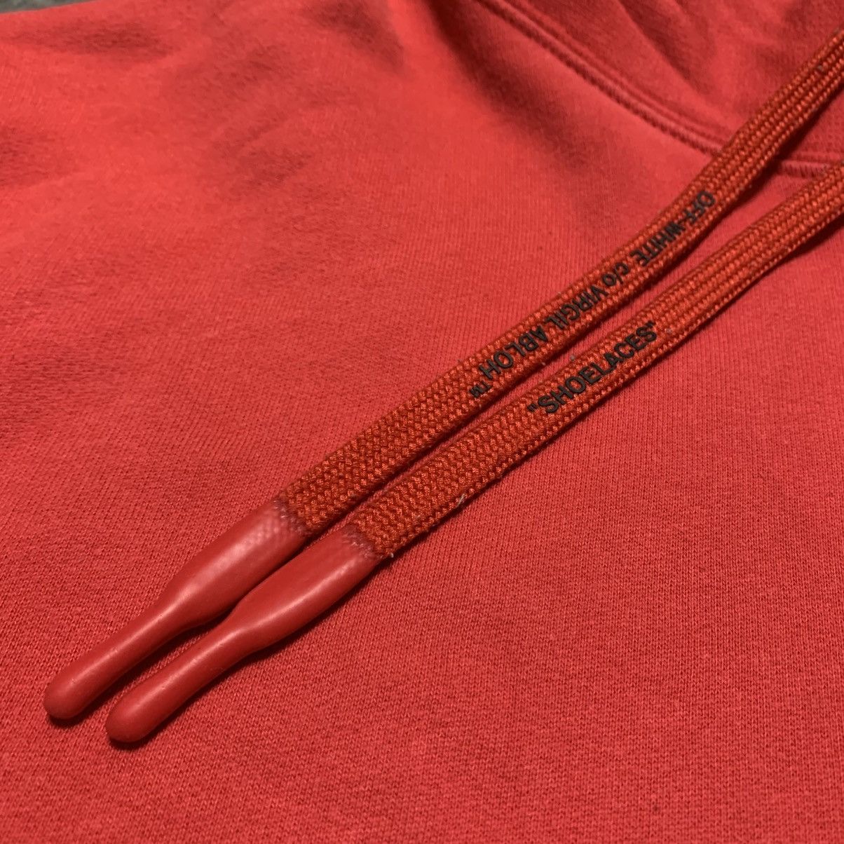 Off-White Off White Large Outline Arrows Red Hoodie Virgil Abloh Size US L / EU 52-54 / 3 - 5 Thumbnail