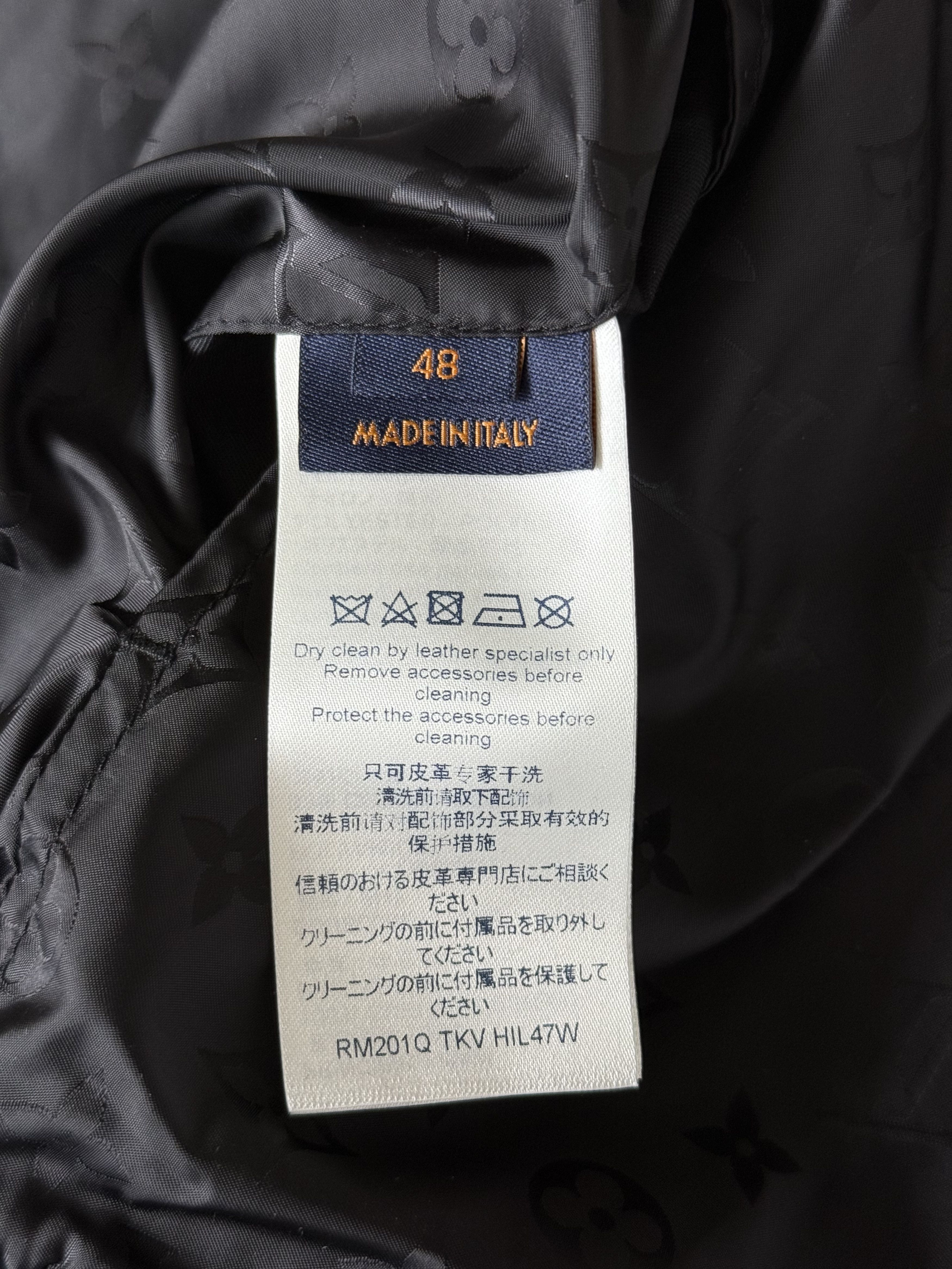 Louis Vuitton Louis Vuitton Black Monogram Reversible Leather Jacket Size US M / EU 48-50 / 2 - 6 Thumbnail